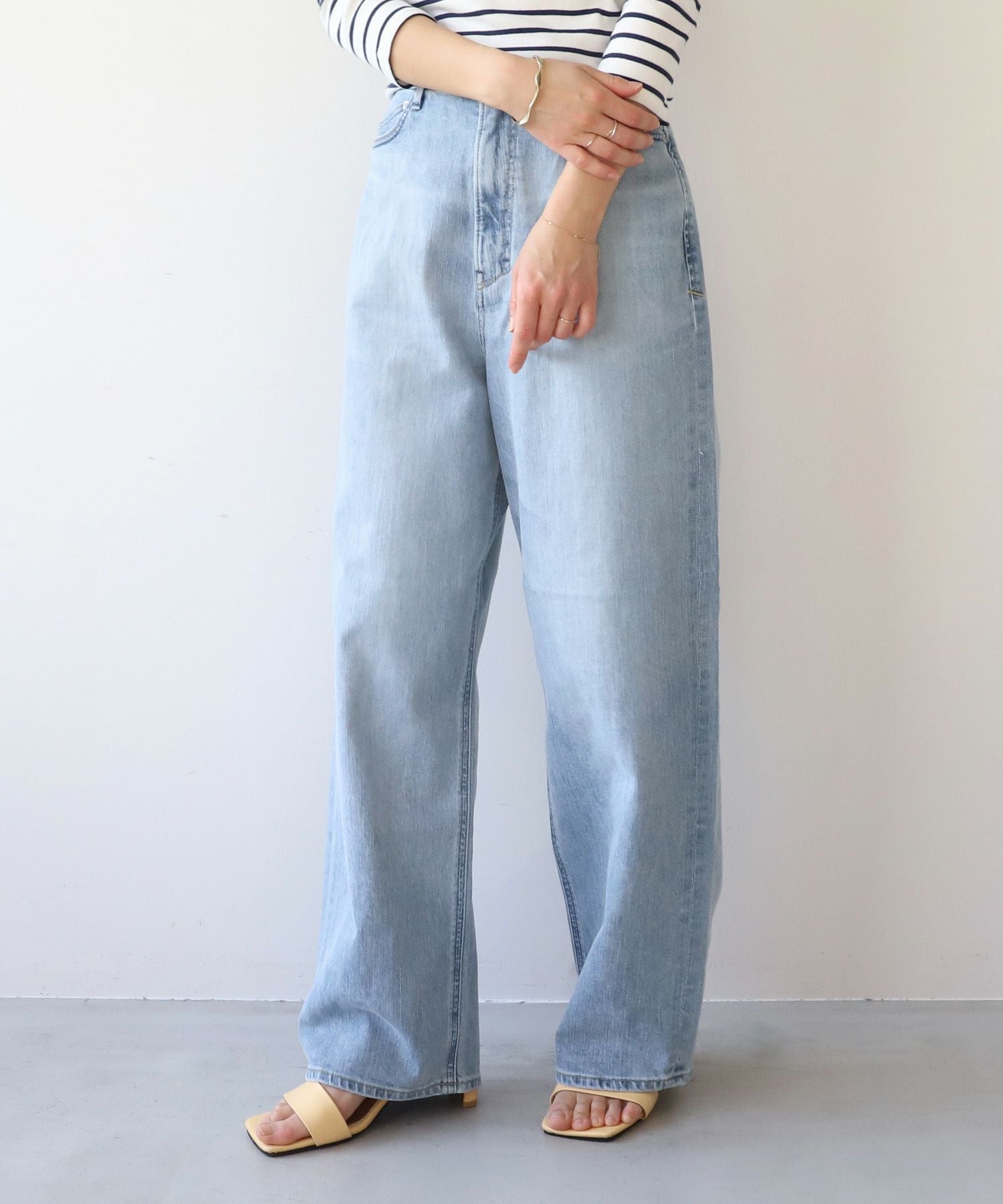 YANUK】ルーズストレートデニム-Joan Loose Straight/0324103003 YANUK】ルーズストレートデニム-Joan Loose Straight/0324103003