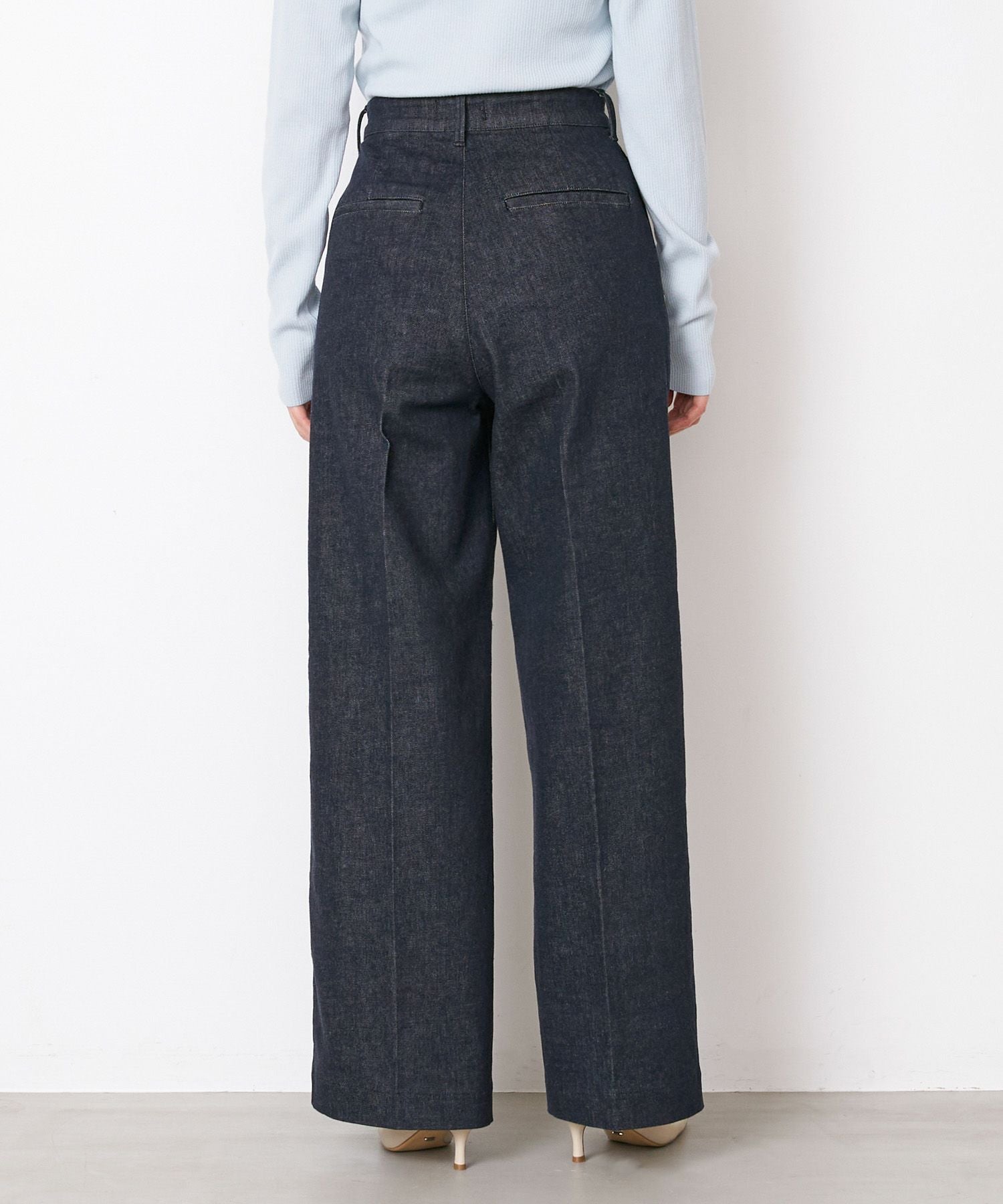 YANUK】ピンタックストレートデニムパンツ-Pintuck Straight YANUK】ピンタックストレートデニムパンツ-Pintuck Straight