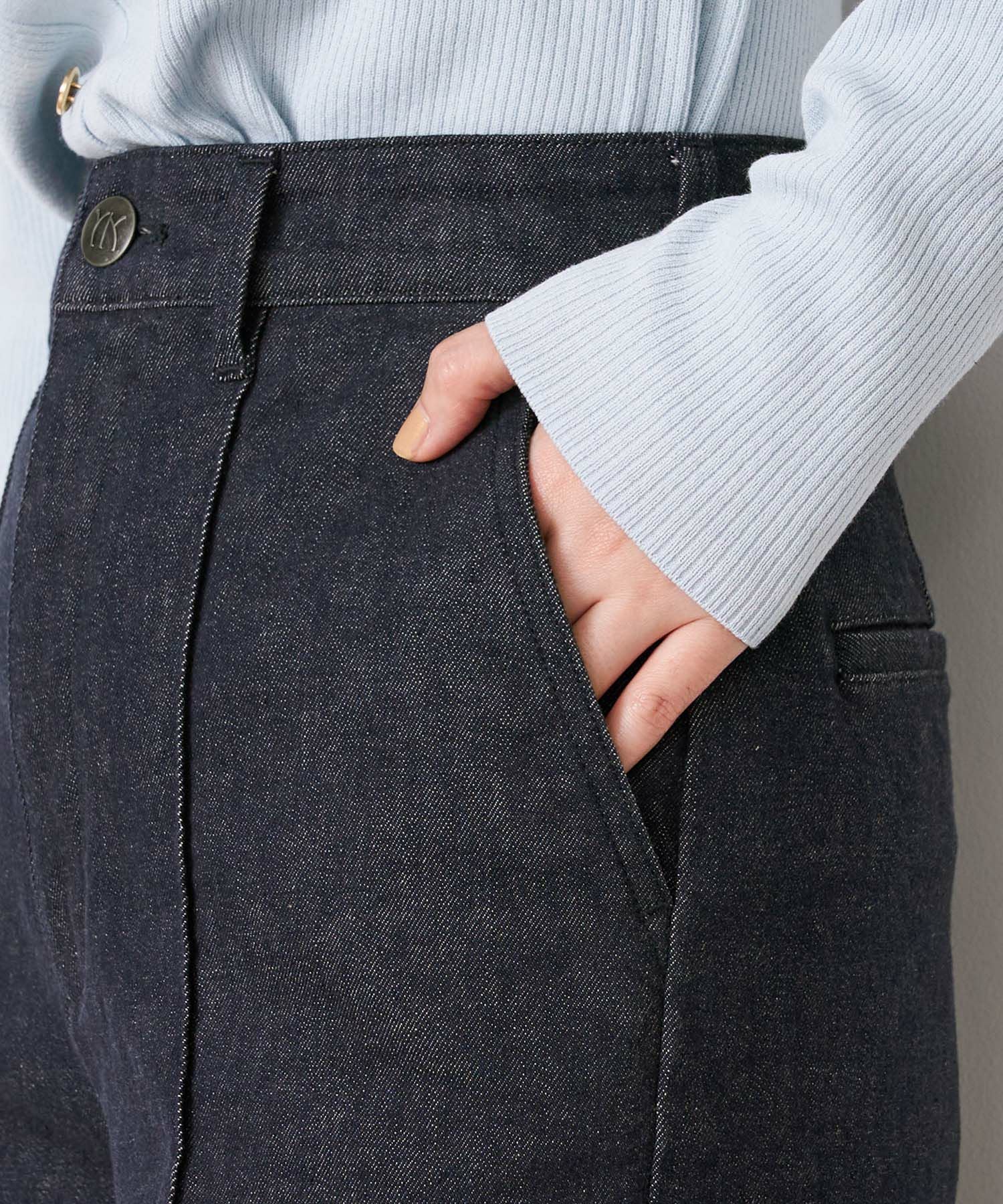 YANUK】ピンタックストレートデニムパンツ-Pintuck Straight