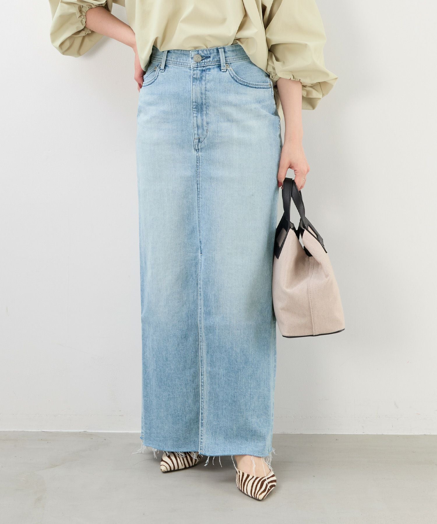 y*i様 【新品タグ付き有り】80サイズ 女の子 トップス ボトムス まとめ売り ロゴ総柄タンクトップ(80cm オフ ホワイト): キッズ - ナルミヤ