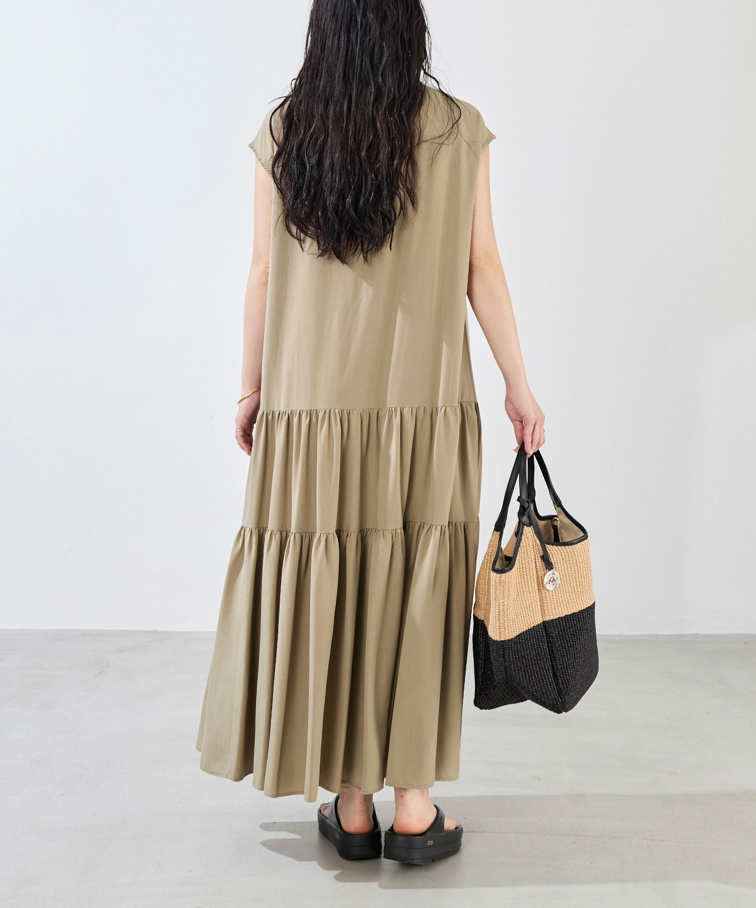 OOFOS】O Omega-リカバリーサンダル/0324310013 | MICA&DEAL ONLINE STORE