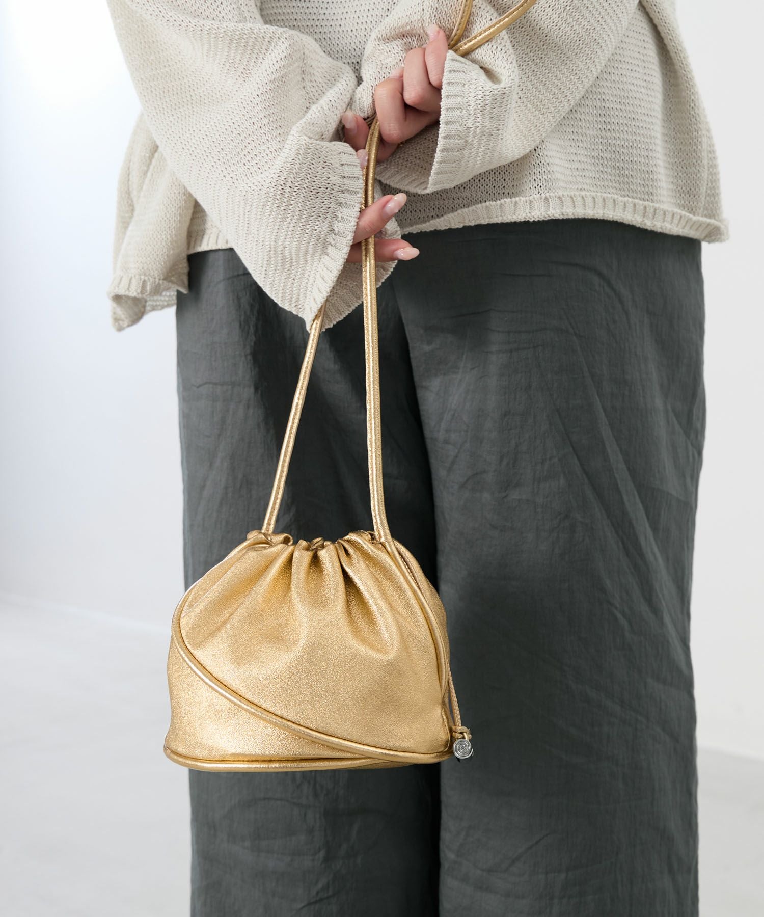 J&M DAVIDSON】メタリックミニショルダーバッグ-ESCARGOT BAG