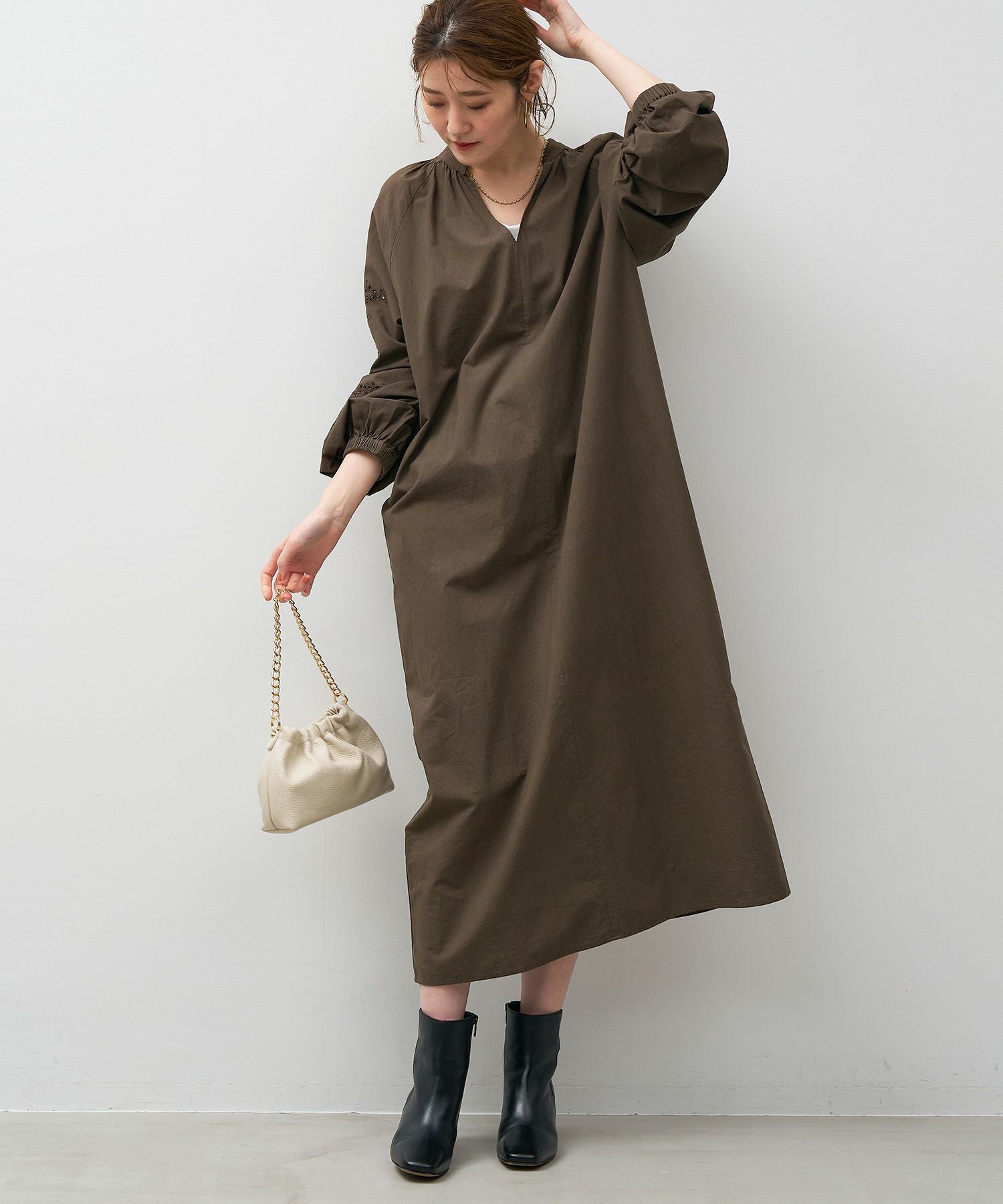 M*z様 インドギャッベ LURI  240×172cm 50%off]インド刺繍ギャザーワンピース/0125304242 | MICA&DEAL ONLINE