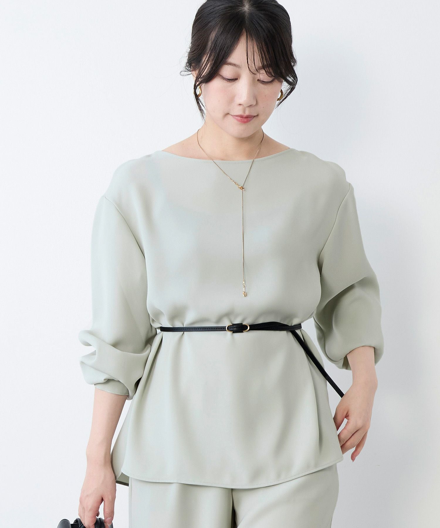 シルキーボートネックブラウス | MICA&DEAL ONLINE STORE