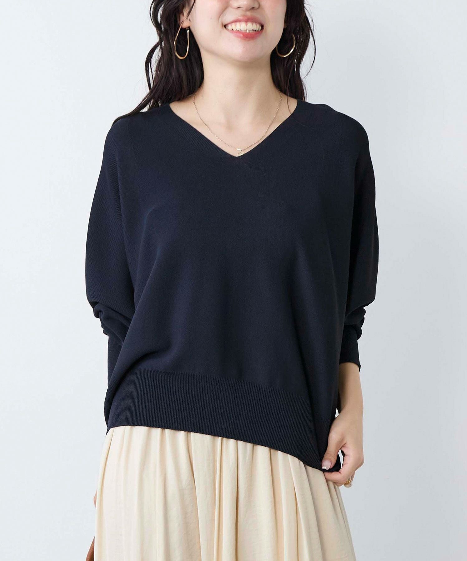 お値下げ中 Gather Stick Knit &amp; Back Ｖ Knit ロマンティックケーブル肩あきニット/MAJESTIC LEGON(マジェスティック