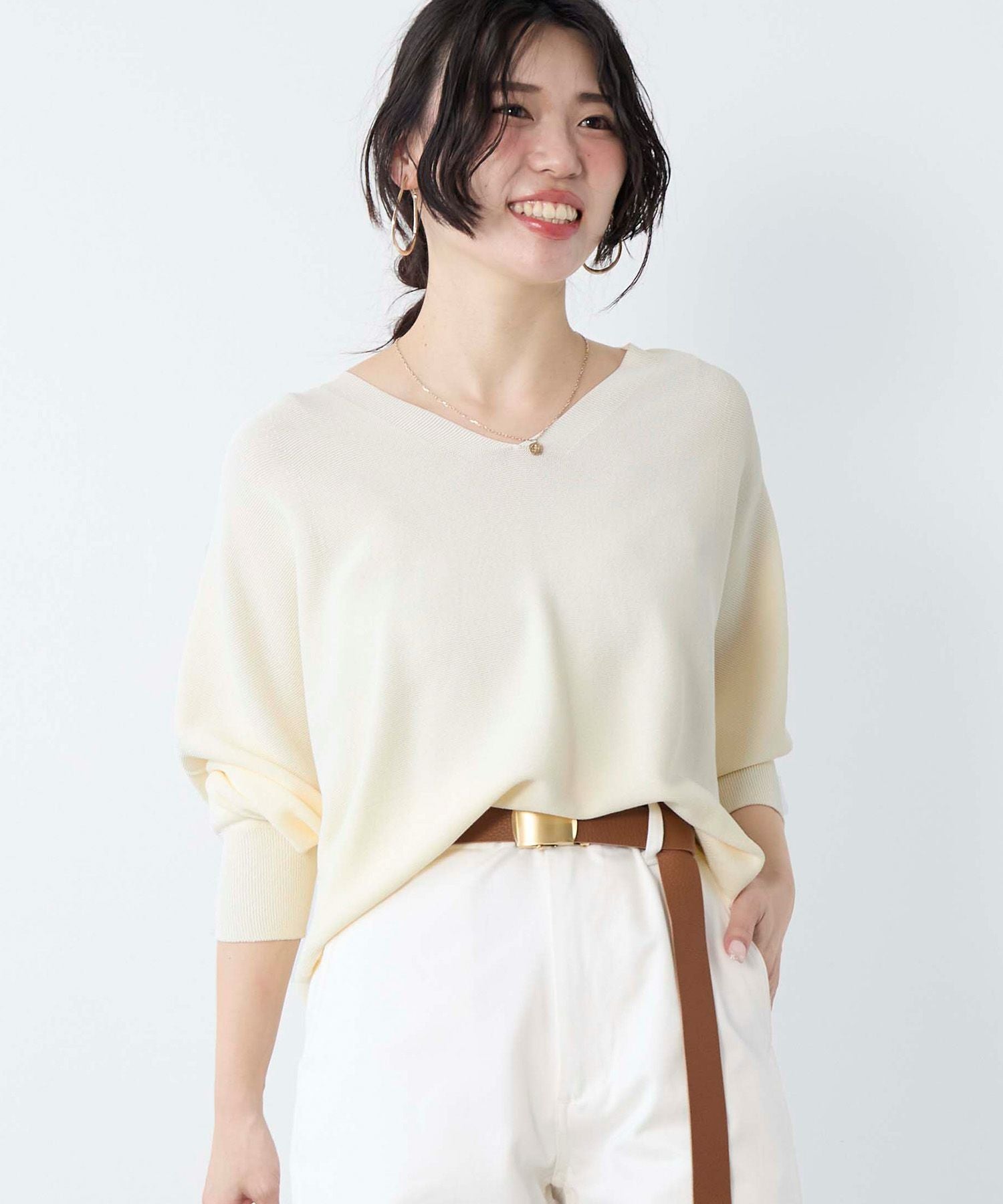 ホールガーメントVネックニットプルオーバー | MICA&DEAL ONLINE STORE