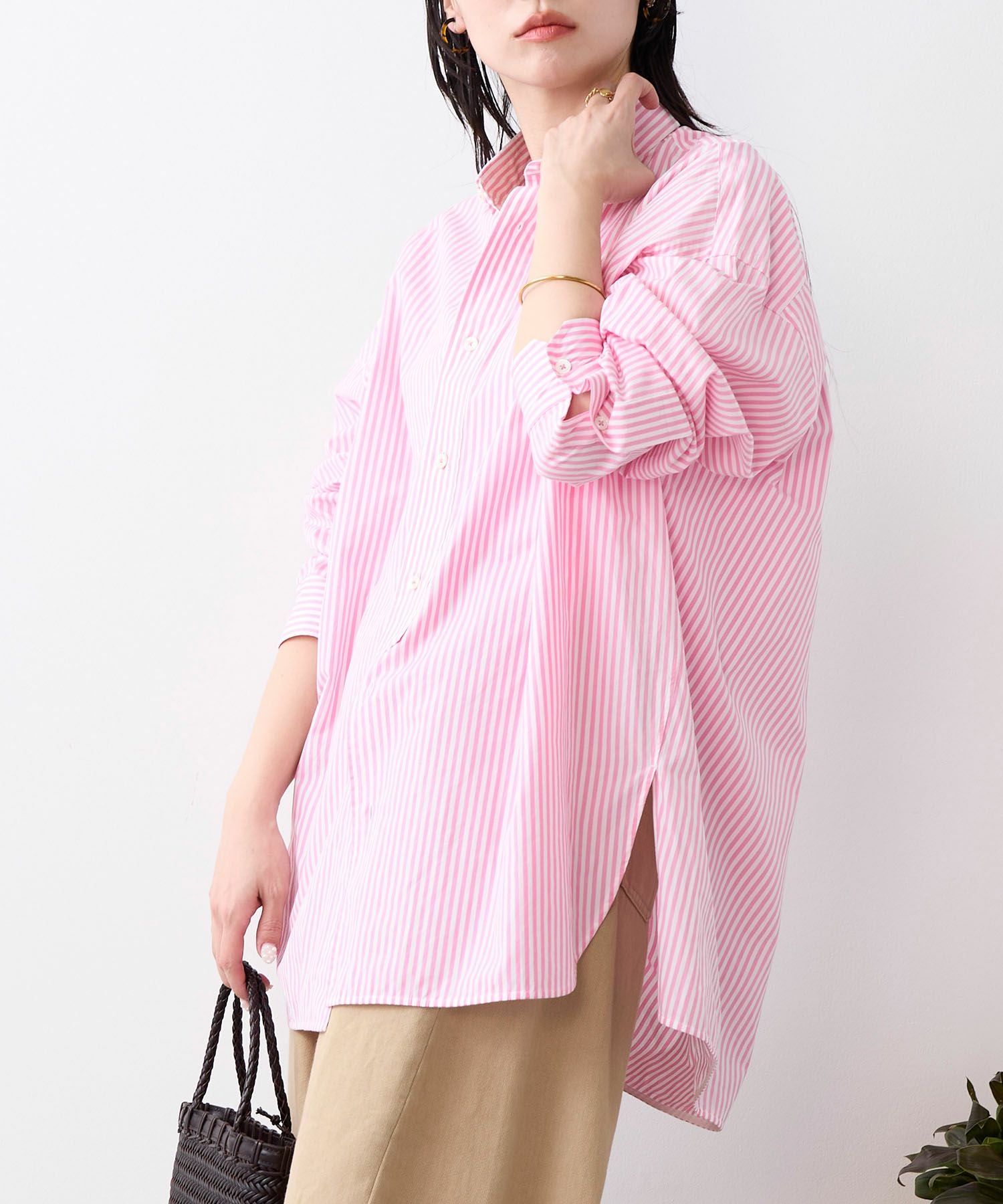未使用今季spick and spanTICCAスクエアビックロングシャツ TICCA（ティッカ） スクエア ビッグシャツ 日本製 / レディース