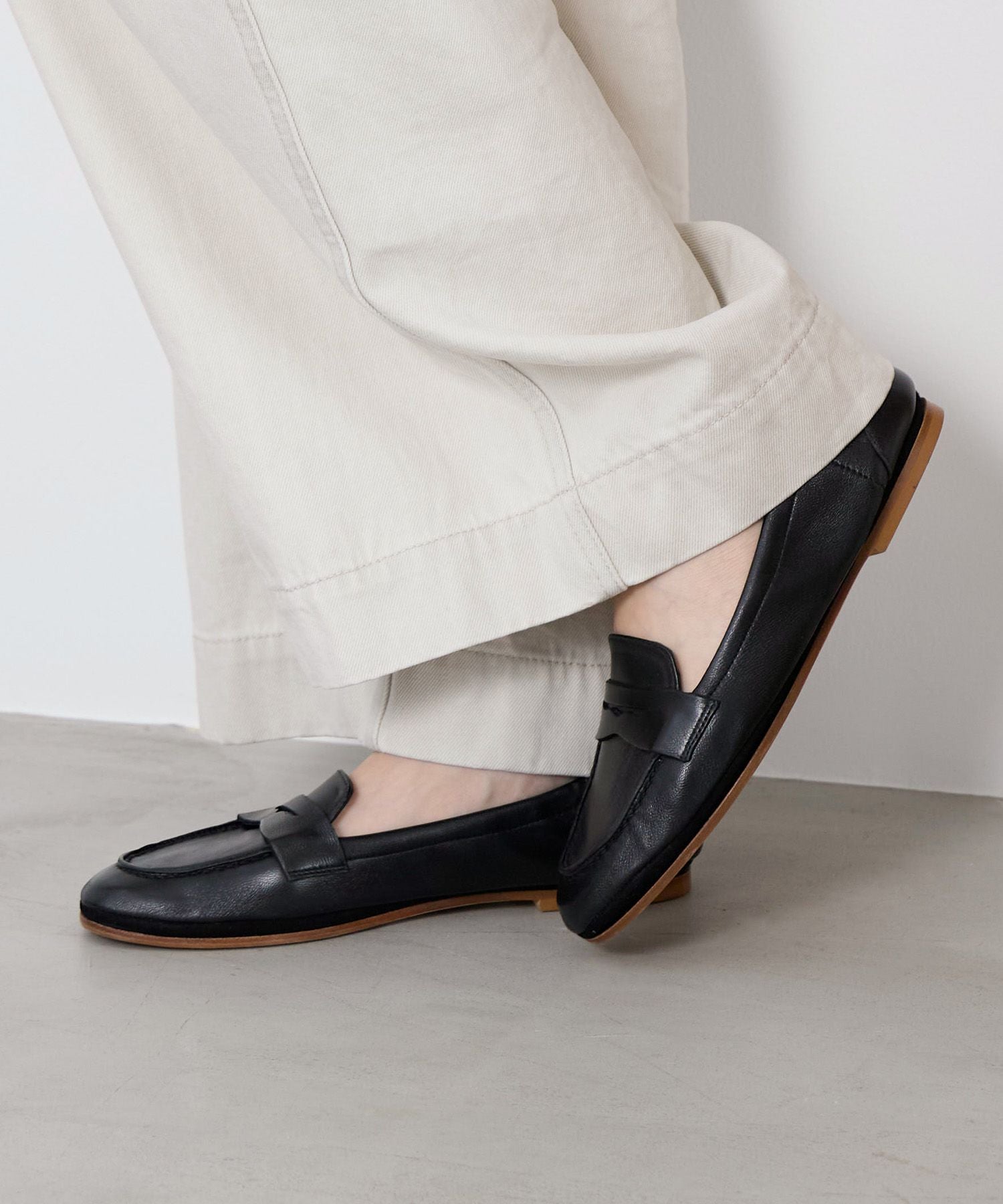 PASCUCCI】ソフトローファー | MICA&DEAL ONLINE STORE