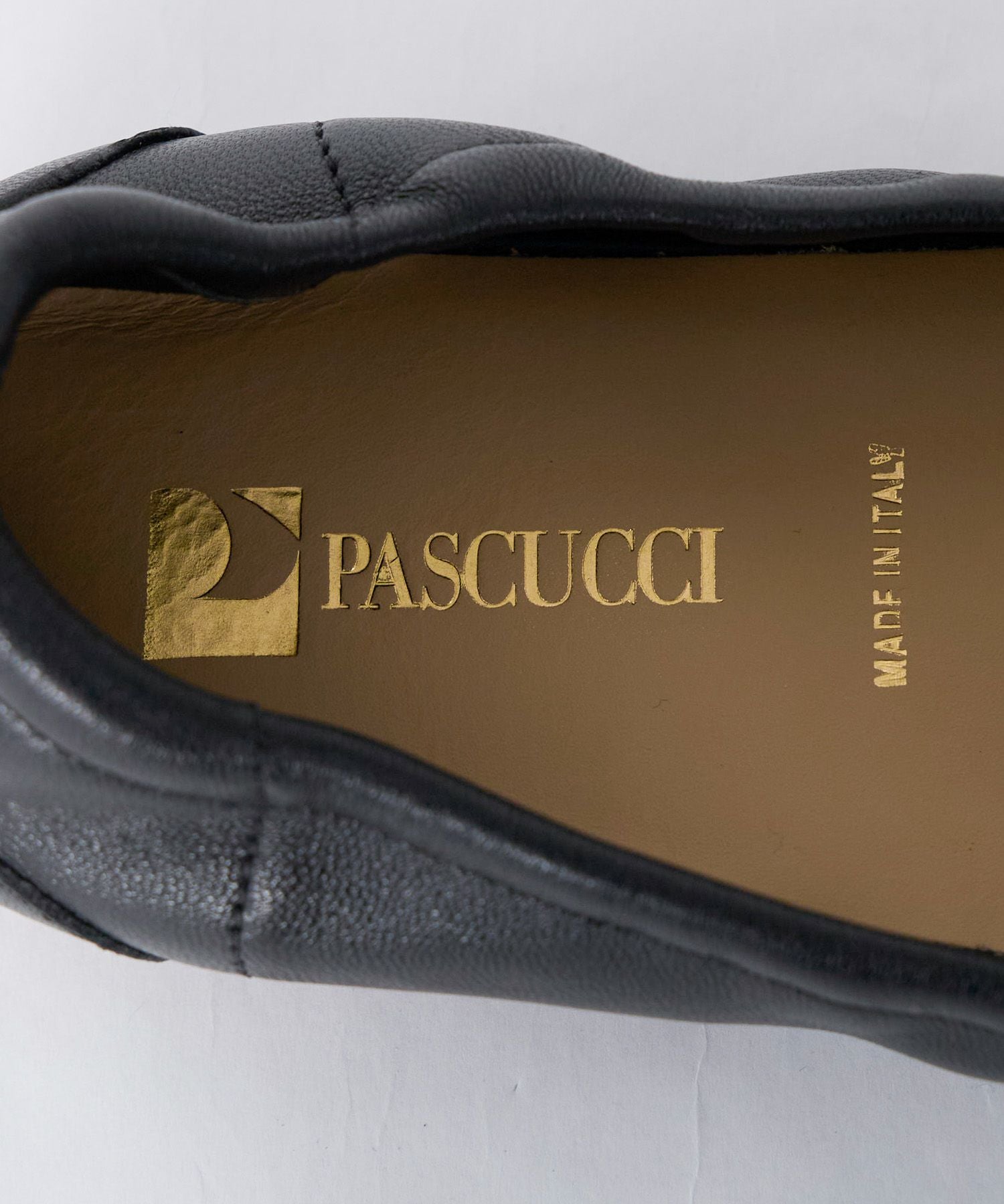 PASCUCCI】ソフトローファー | MICA&DEAL ONLINE STORE