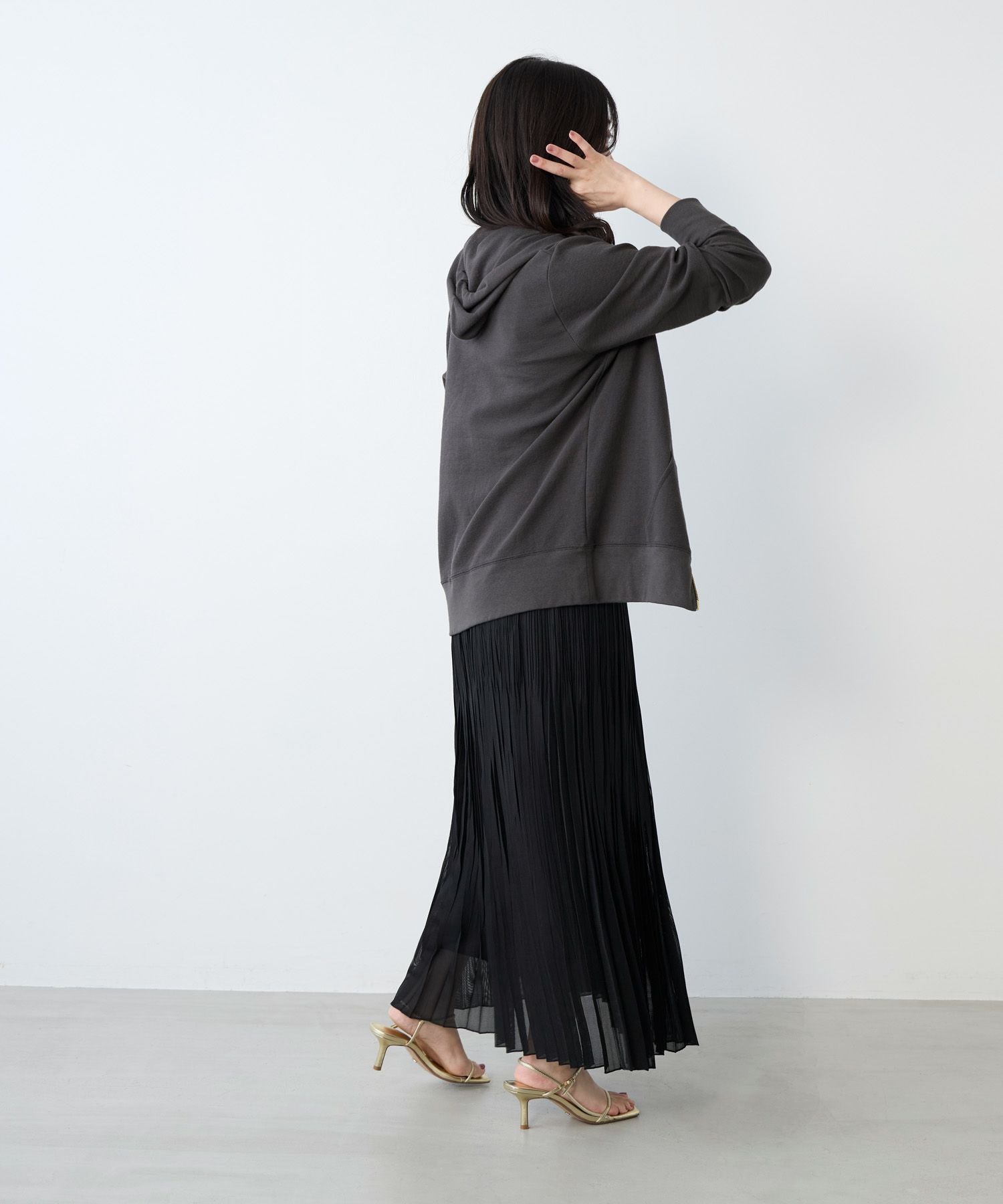 カラミプリーツロングスカート | MICA&DEAL ONLINE STORE