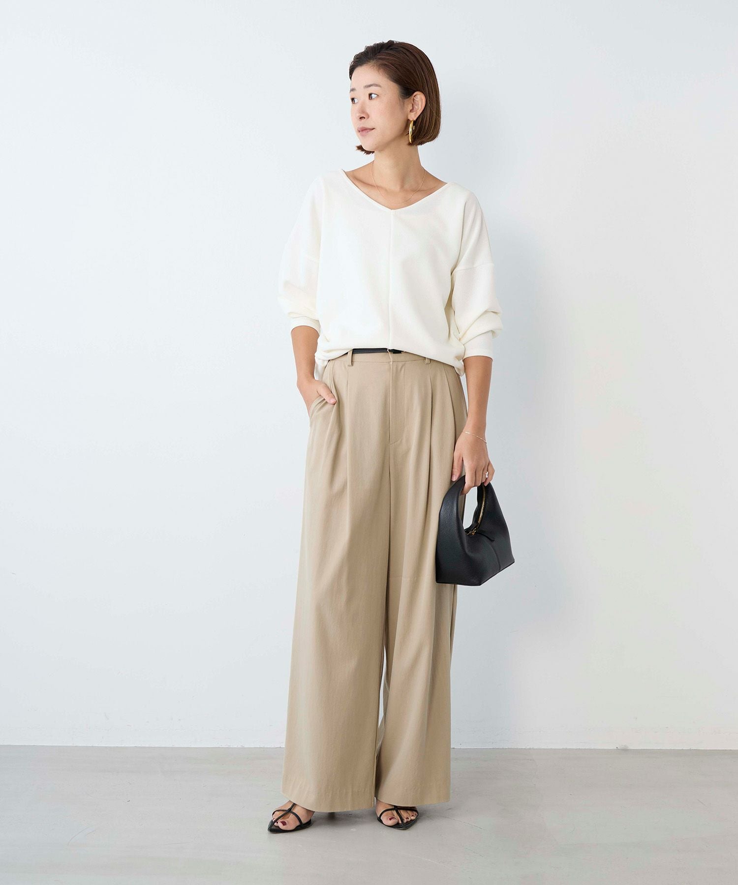 30%off]ジョーゼットサイドタックVネックプルオーバー | MICA&DEAL