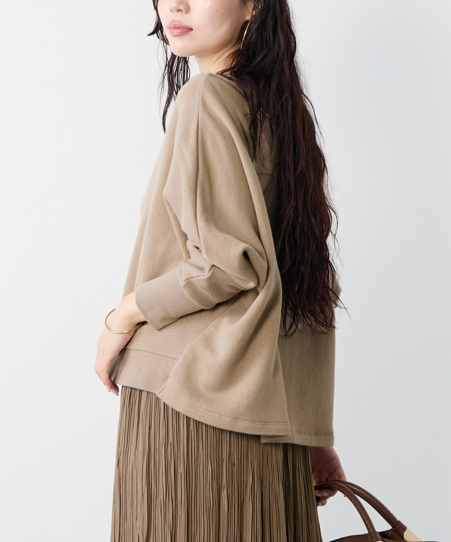 リネンブレンドドルマンルーズスウェット | MICA&DEAL ONLINE STORE
