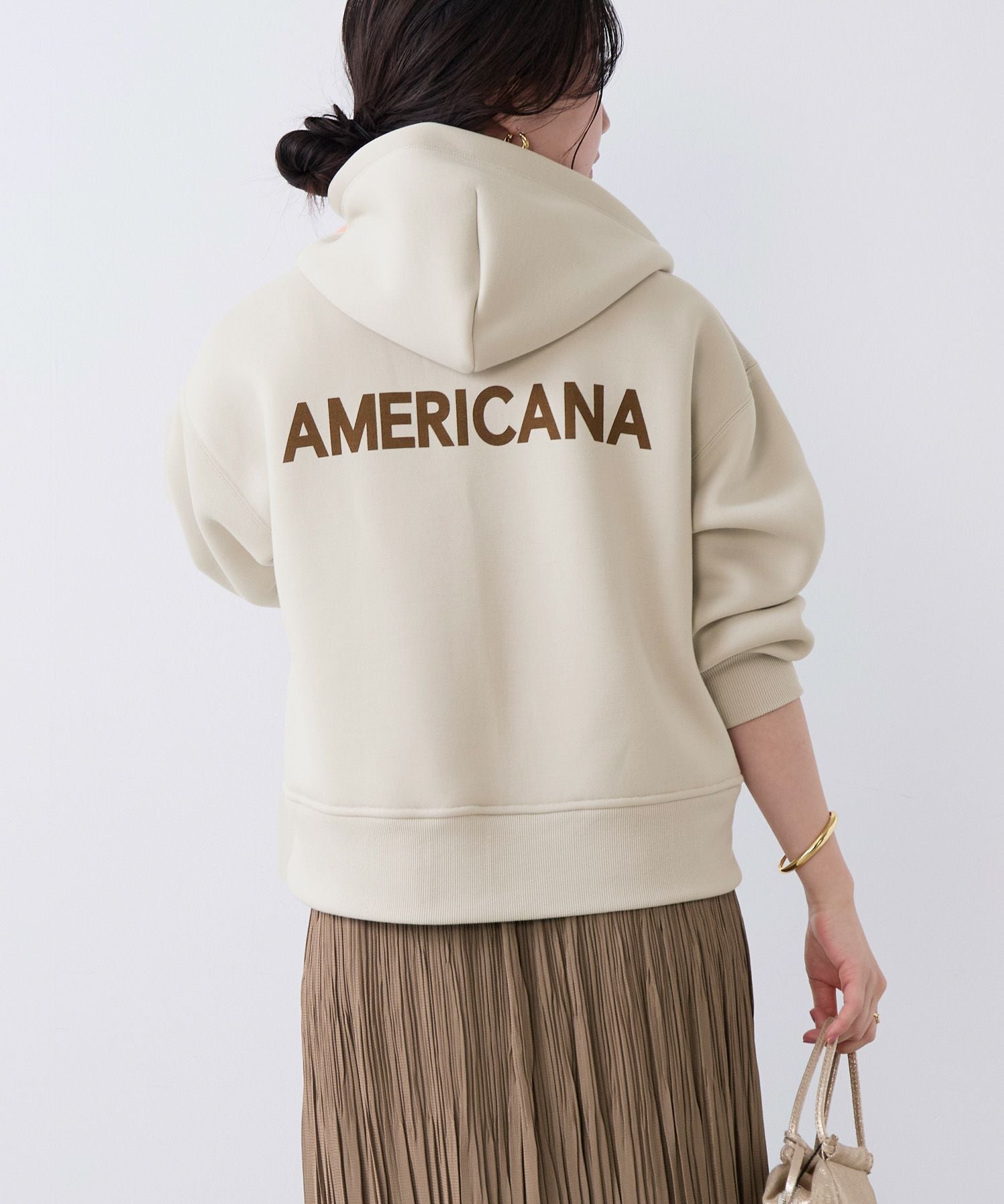 BEEDEN バックロゴ クロップド丈 ジップアップ パーカー AMERICANA】別注-バックロゴクロップドジップアップパーカー