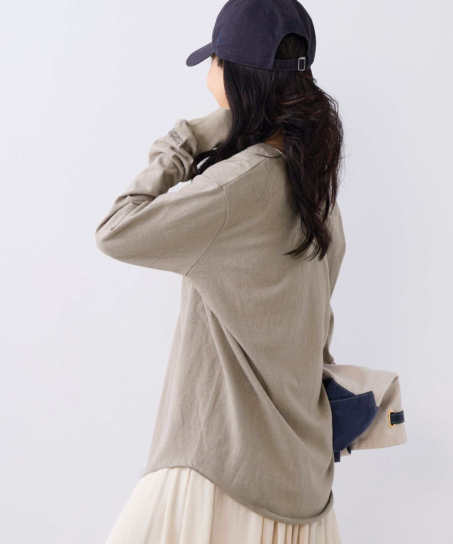 AMERICANA】別注-前後2WAYヘンリーネックロングT-shirt | MICA&DEAL