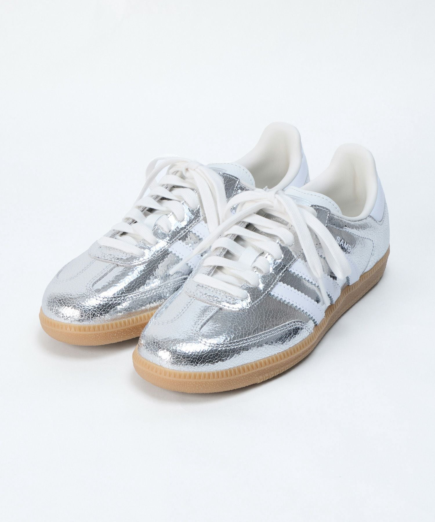 adidas Originals】SAMBA OG W-シルバーメタリックスニーカー