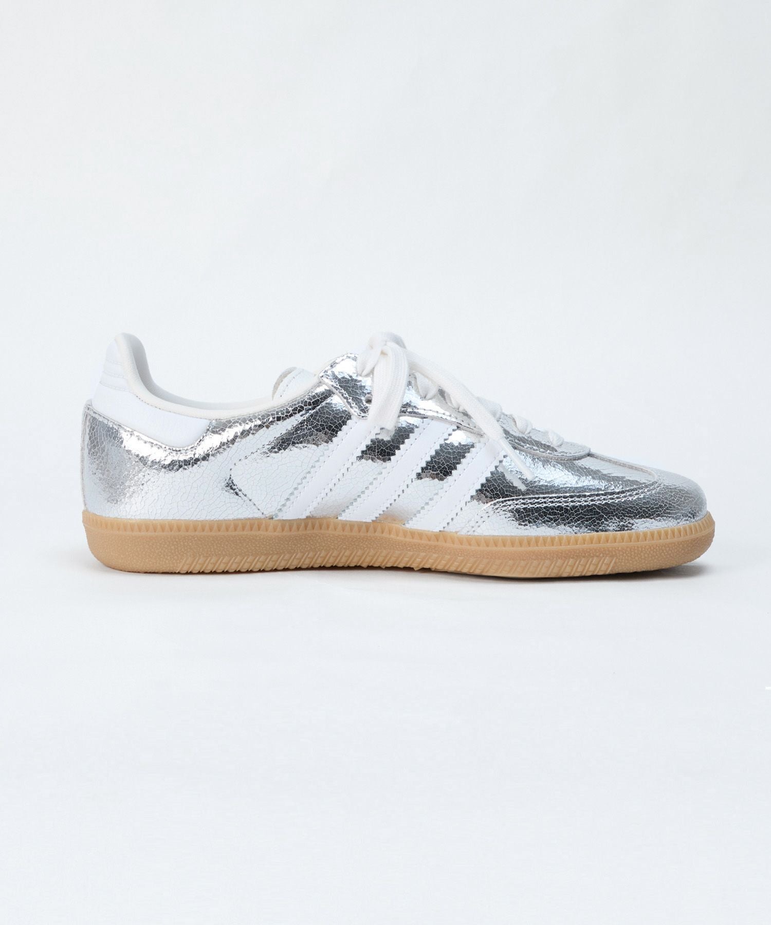 adidas Originals】SAMBA OG W-シルバーメタリックスニーカー