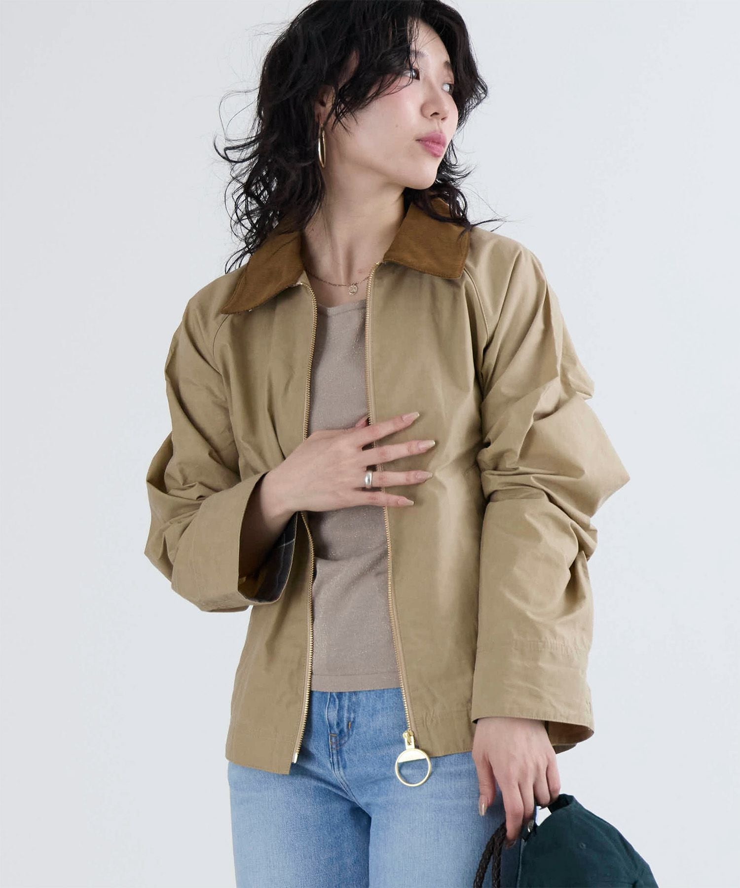 【ほぼ新品】Barbour 2026 Catlin ジャケット ベージュ BARBOUR/バブアー CATLIN CASUAL JACKET LCA0392BE11（その他ブルゾン