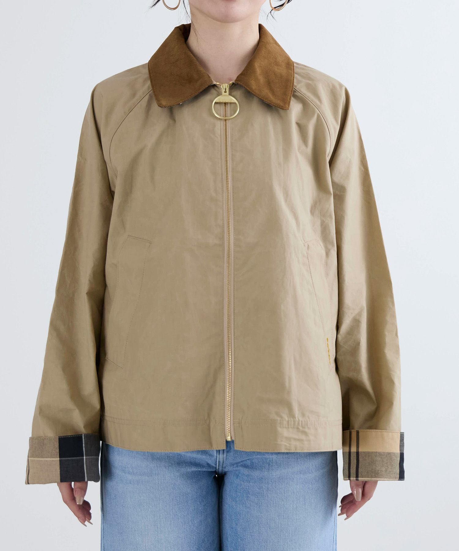 【ほぼ新品】Barbour 2026 Catlin ジャケット ベージュ BARBOUR（バブアー） CATLIN カジュアルジャケット / レディース
