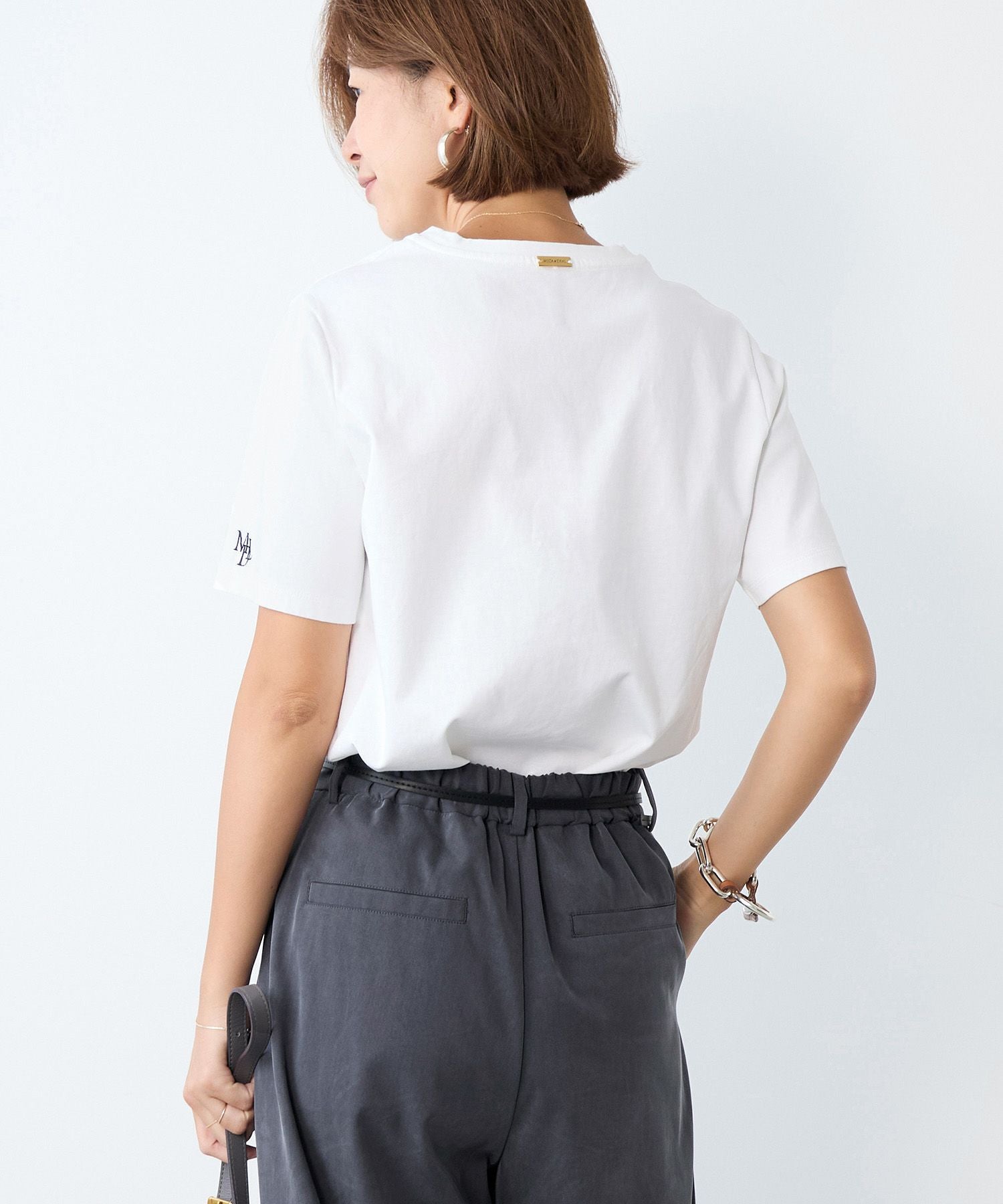 接触冷感/UVカット-ワンポイント刺繍T-shirt | MICA&DEAL ONLINE STORE