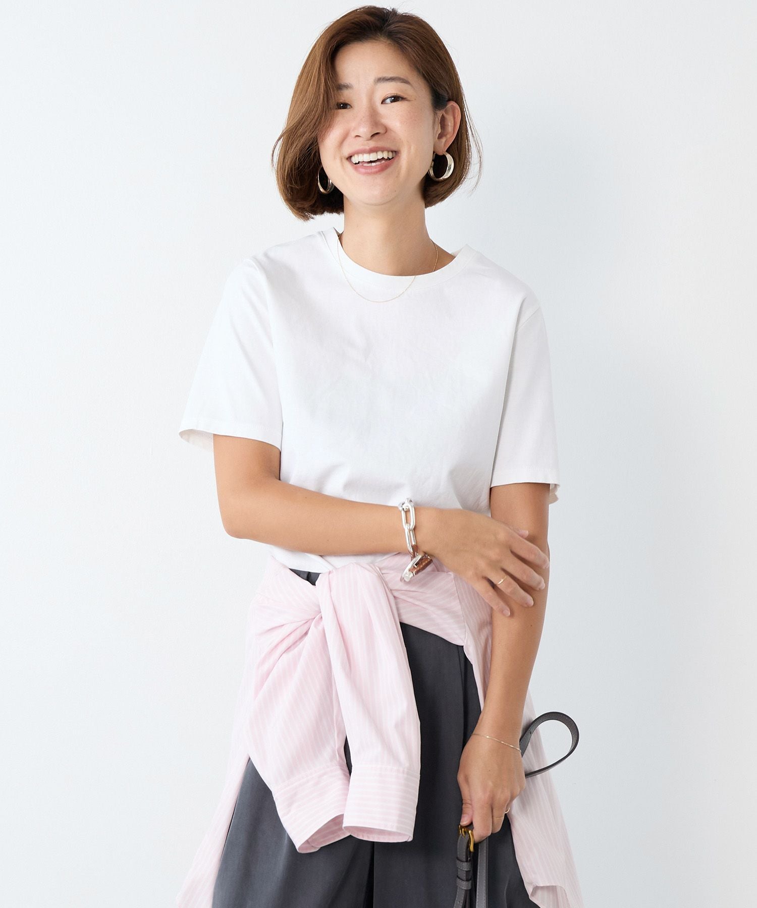 接触冷感/UVカット-ワンポイント刺繍T-shirt | MICA&DEAL ONLINE STORE