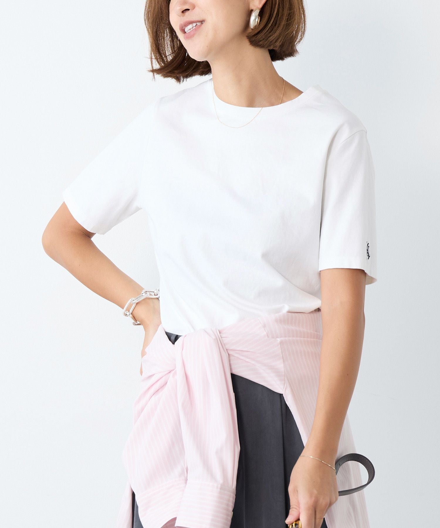 接触冷感/UVカット-ワンポイント刺繍T-shirt | MICA&DEAL ONLINE STORE