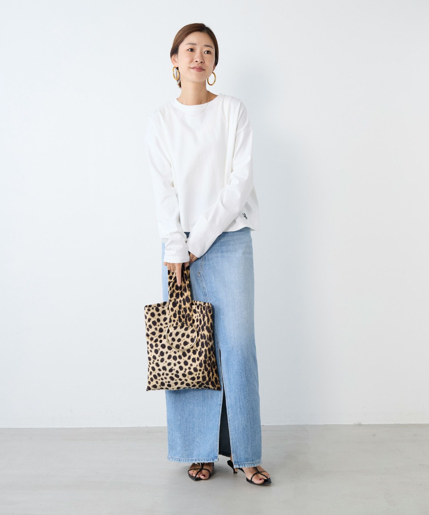 接触冷感/UVカット-ワンポイント刺繍ロングT-shirt | MICA&DEAL ONLINE