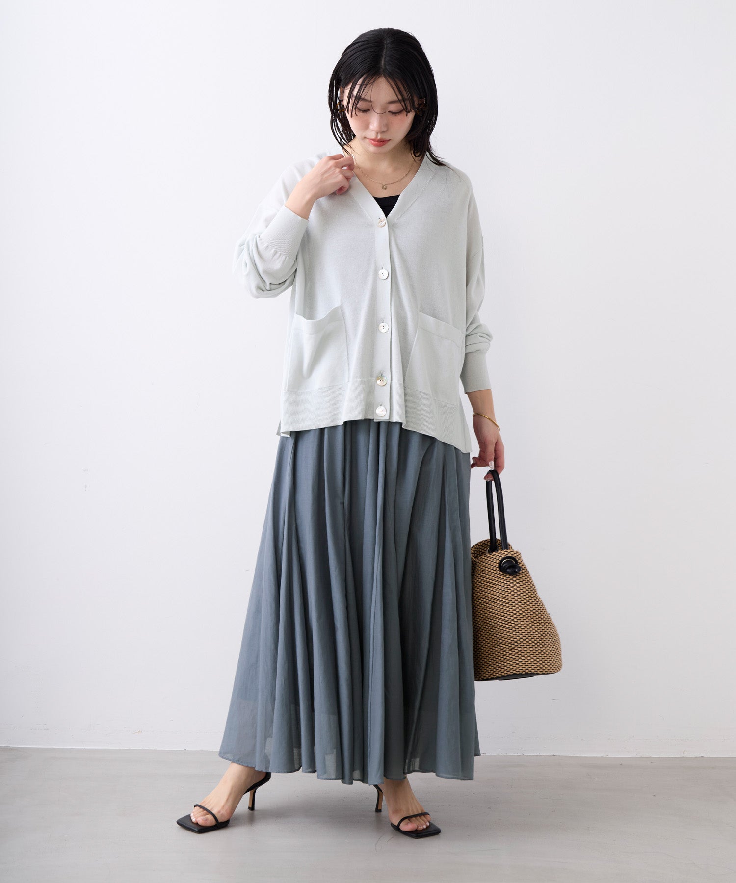 30%off]Vネックハイツイストセミシアーカーディガン | MICA&DEAL