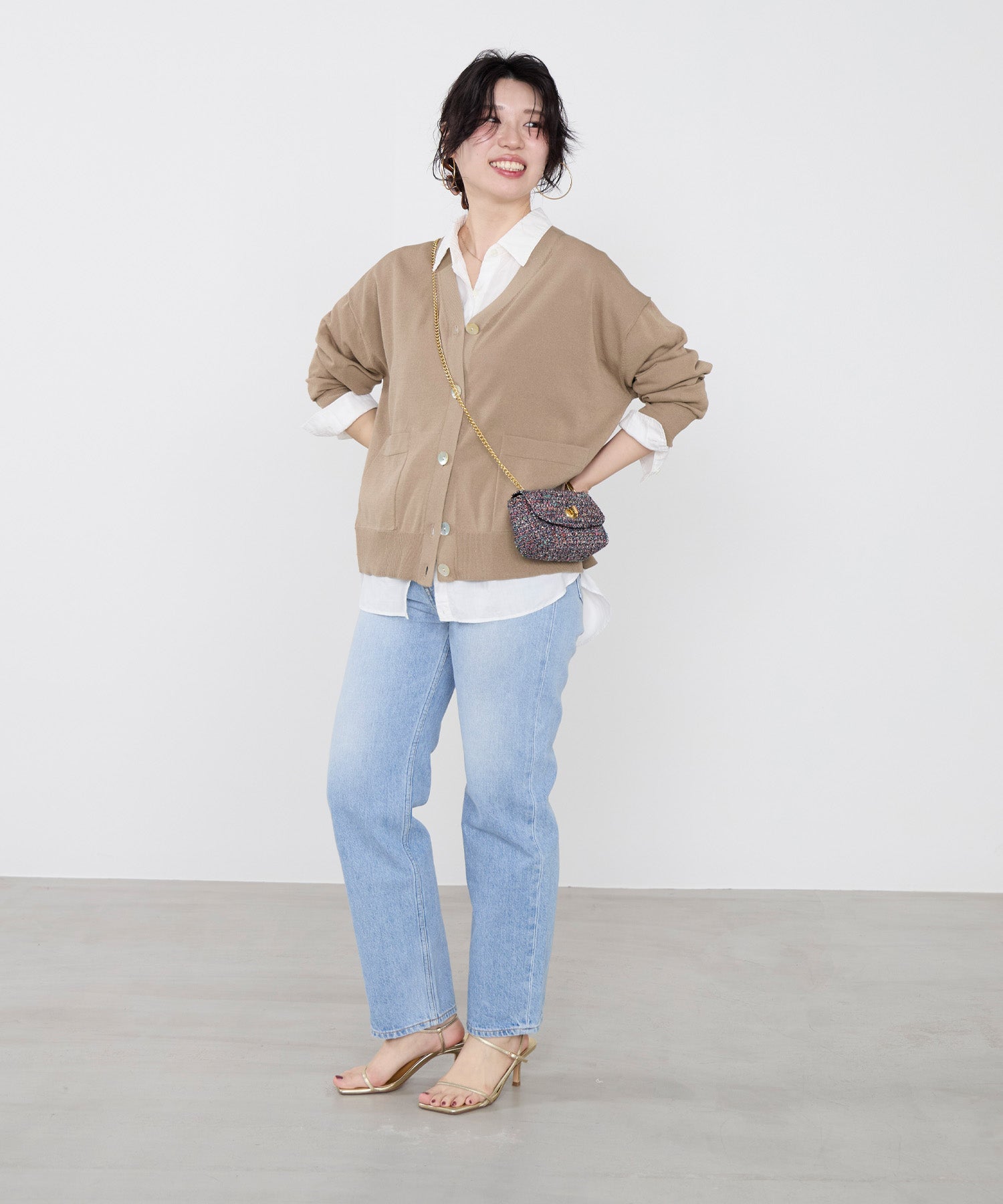 Vネックハイツイストセミシアーカーディガン | MICA&DEAL ONLINE STORE