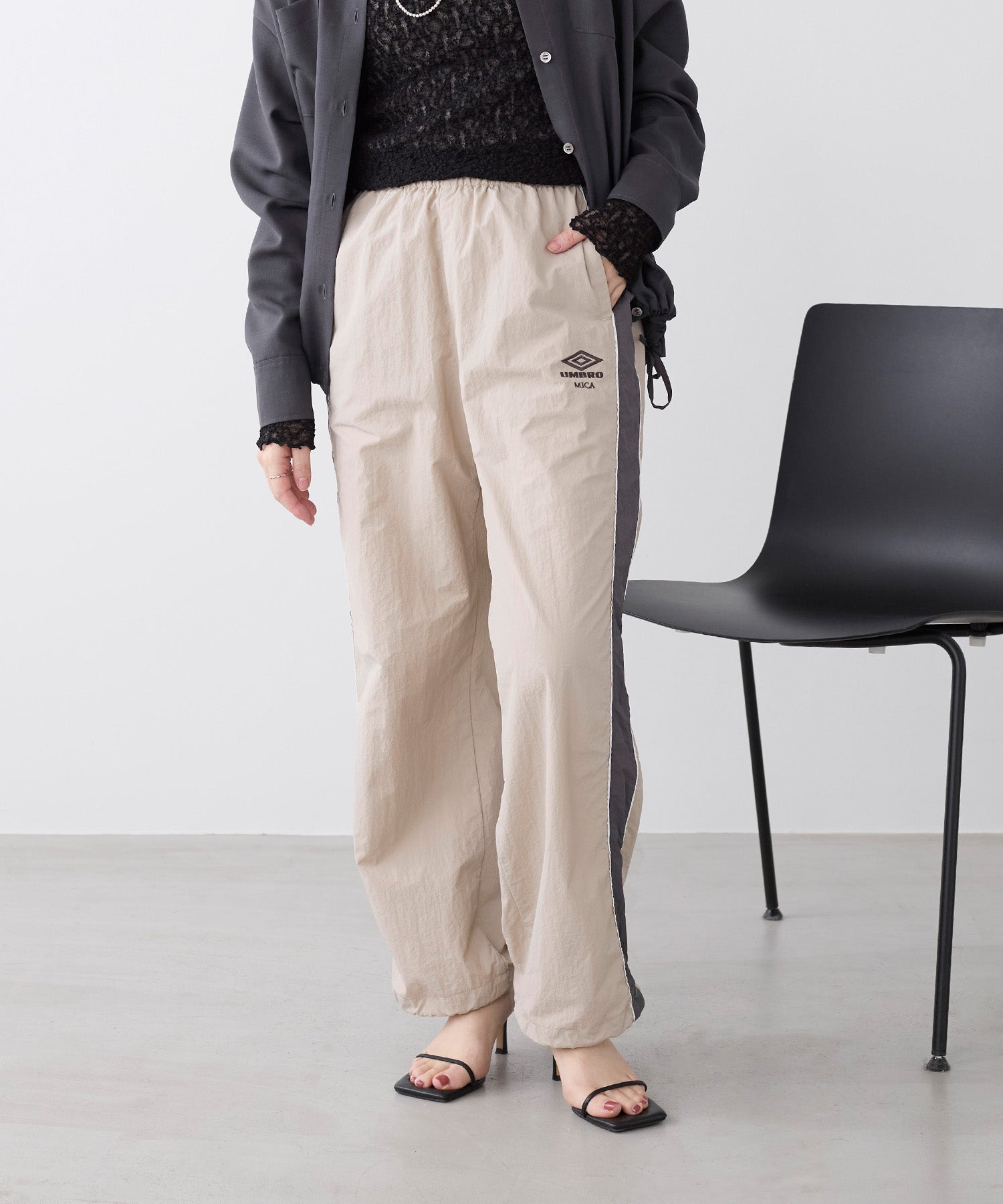 UMBRO×MICA&DEAL】配色ナイロントラックパンツ | MICA&DEAL ONLINE STORE