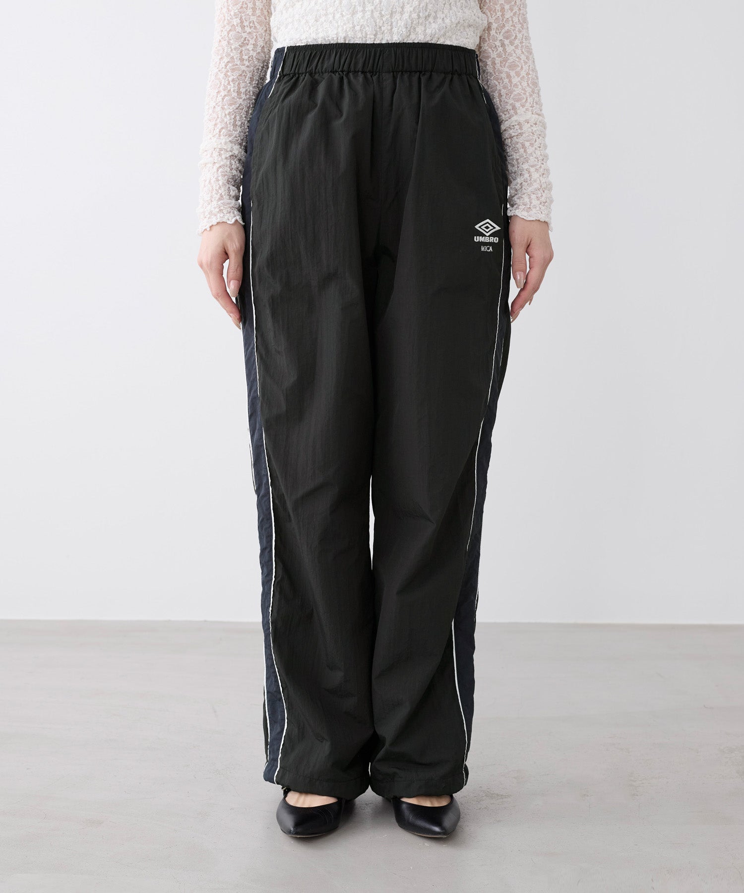 UMBRO×MICA&DEAL】配色ナイロントラックパンツ | MICA&DEAL ONLINE STORE