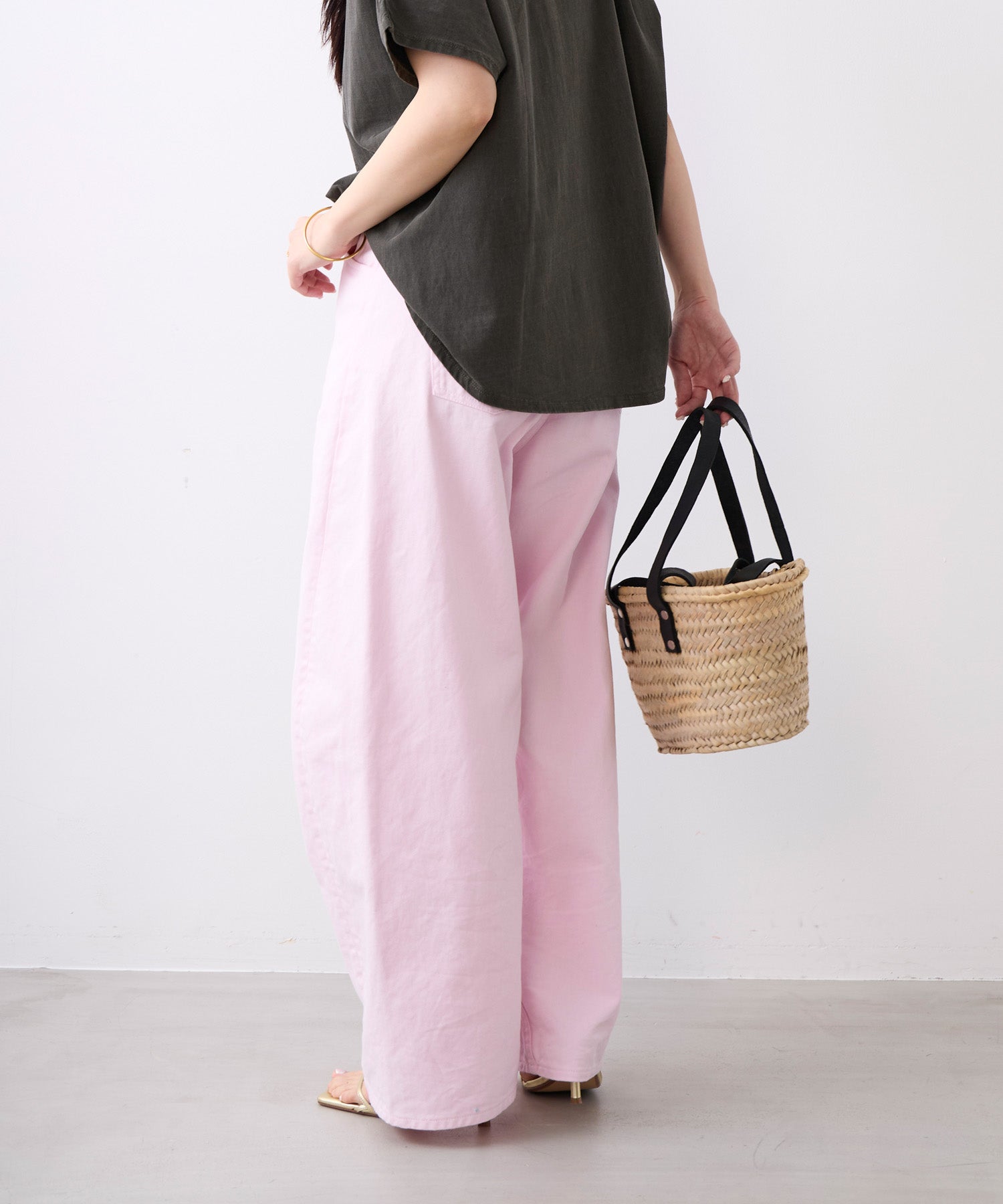 ツイストカラーデニムコクーンパンツ | MICA&DEAL ONLINE STORE