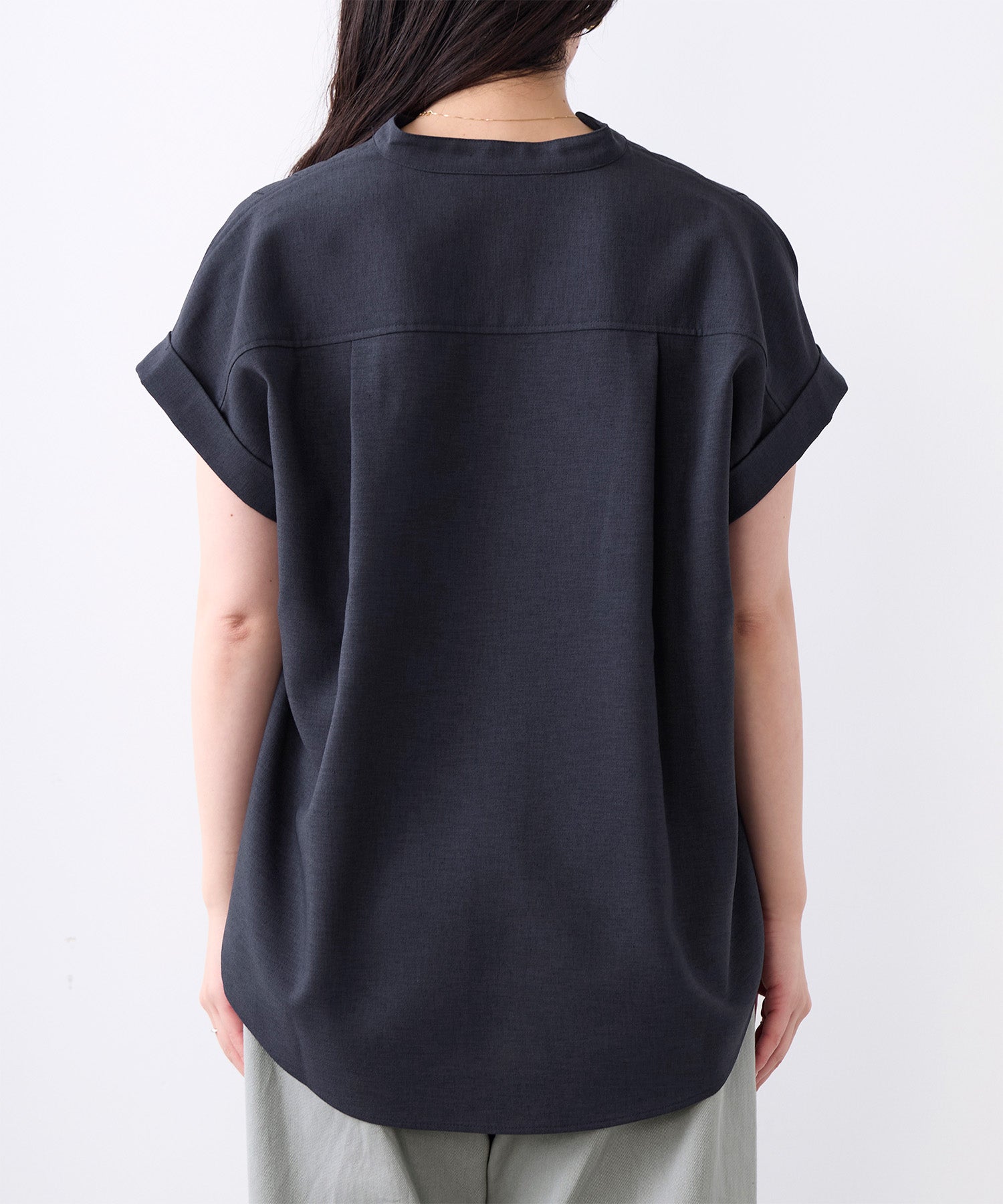 miccarショルダーデザインブラウス　ブラック タックショルダーブラウス | MICA&DEAL ONLINE STORE