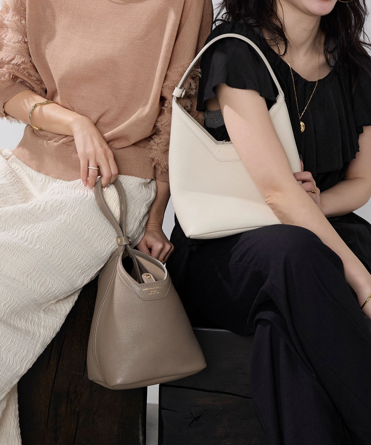 CHRISTIAN VILLA】レザースクエアハンドバッグ | MICA&DEAL ONLINE STORE