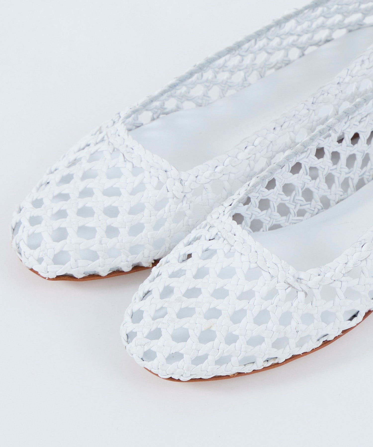 FABIO RUSCONI メッシュパンプス ホワイト FABIO RUSCONI】メッシュフラットパンプス | MICA&DEAL ONLINE STORE
