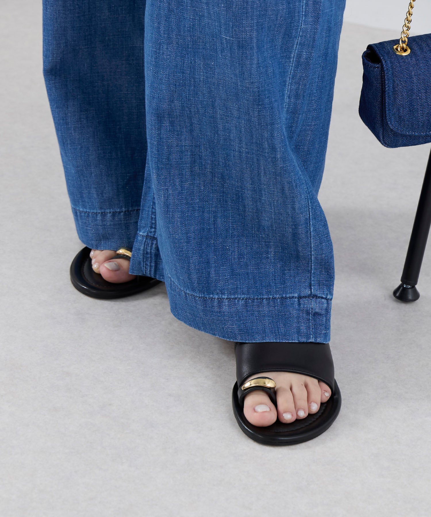 CORSO ROMA,9】フラットサンダル | MICA&DEAL ONLINE STORE