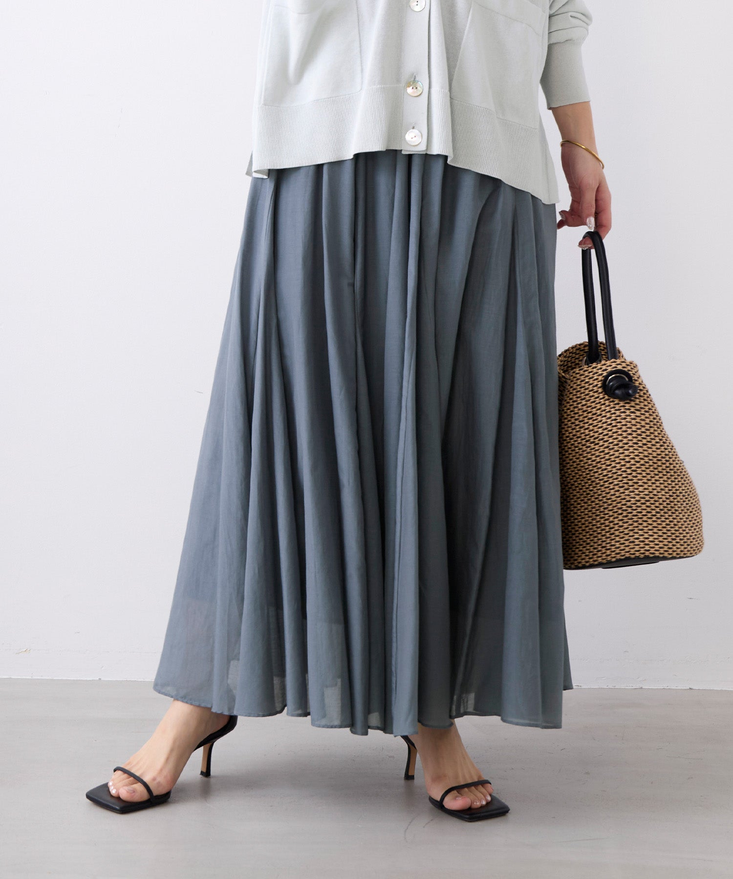 ライトフレアロングスカート | MICA&DEAL ONLINE STORE