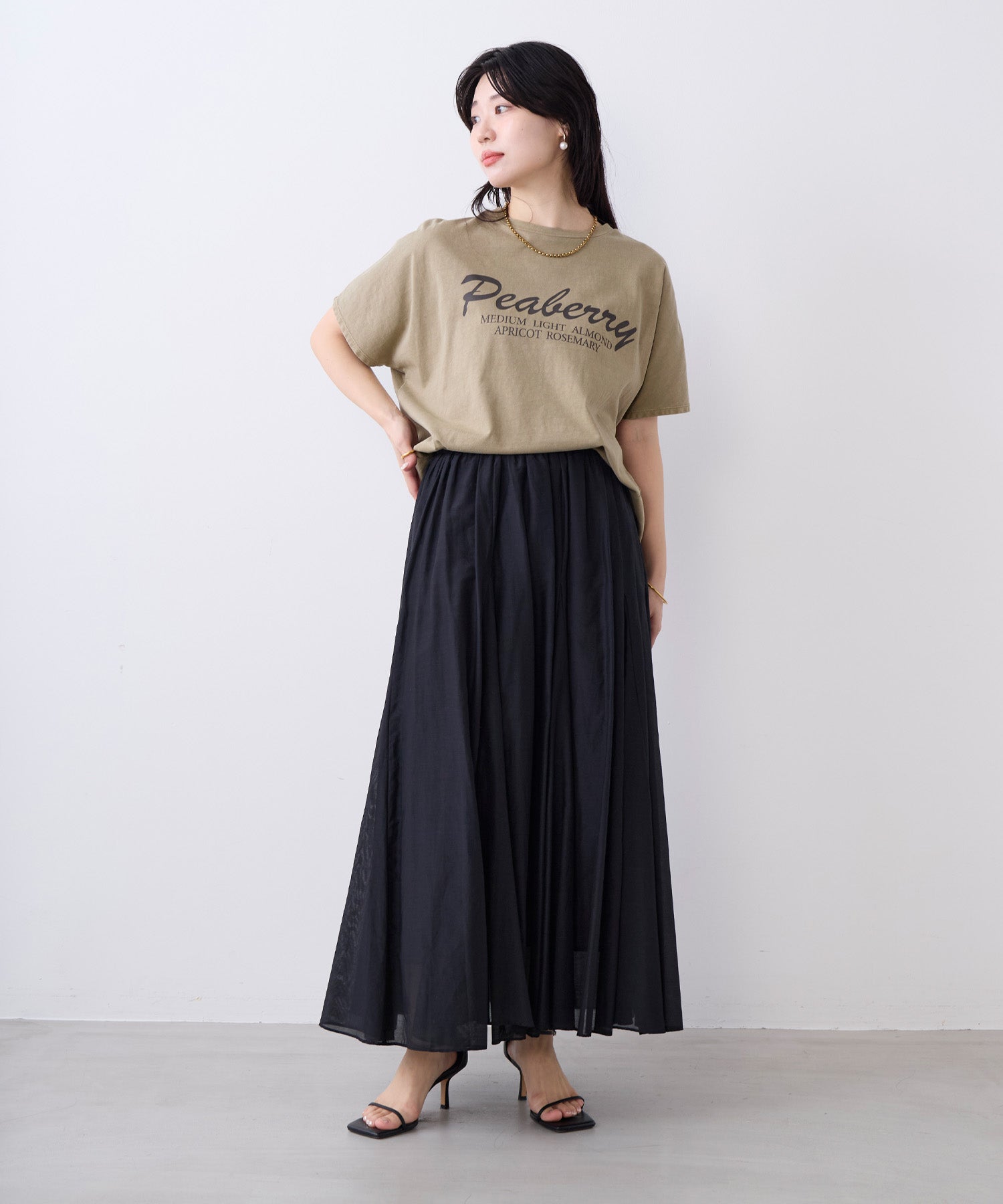 【新品未使用】mikihouseまとめセット　Tシャツ　スカート　おまけ追加 miffy バックプリントTシャツ (とんがり耳)｜MIIA ミーア 商品詳細