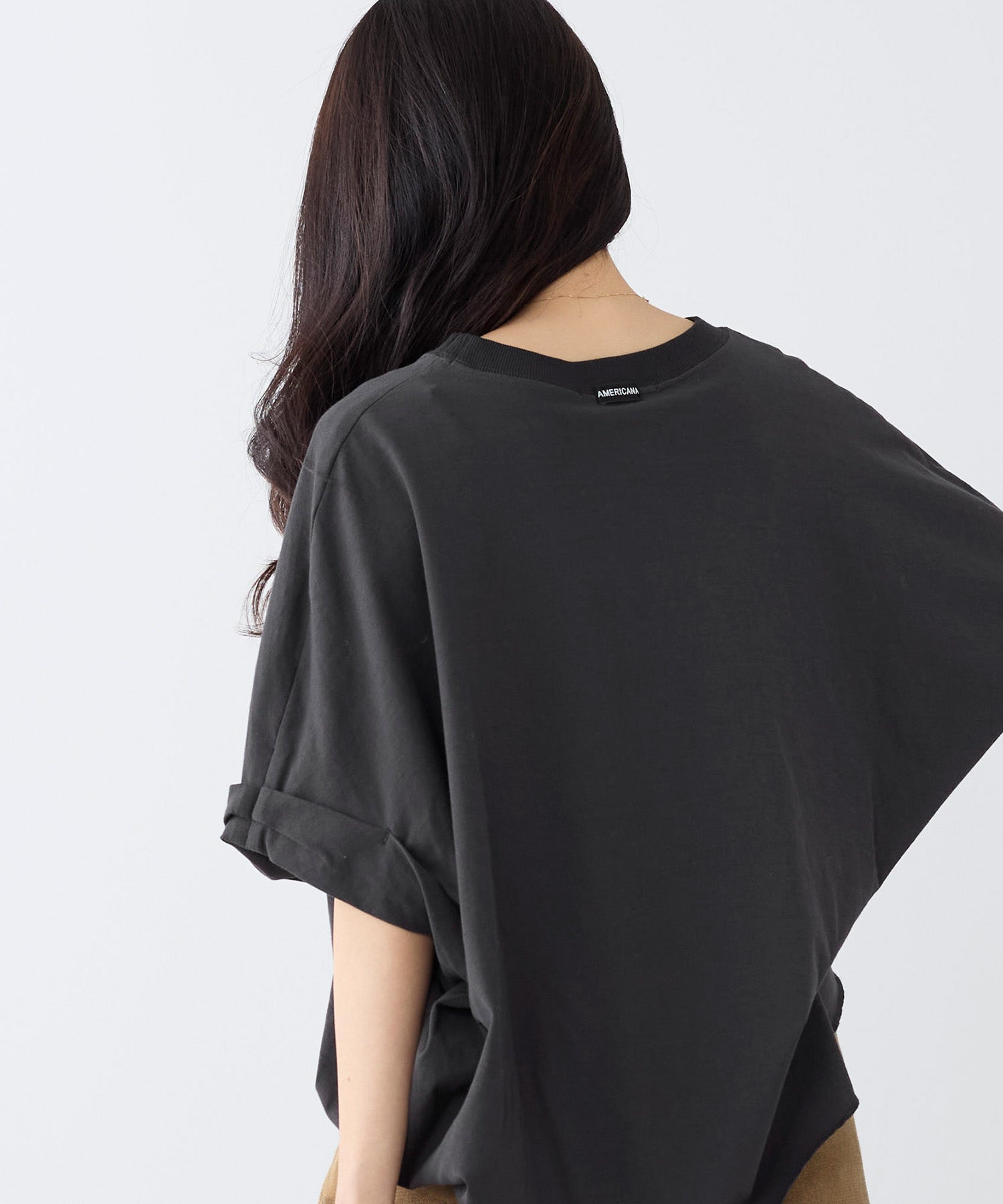AMERICANA】クロップドワイドロールアップロゴT-shirt | MICA&DEAL