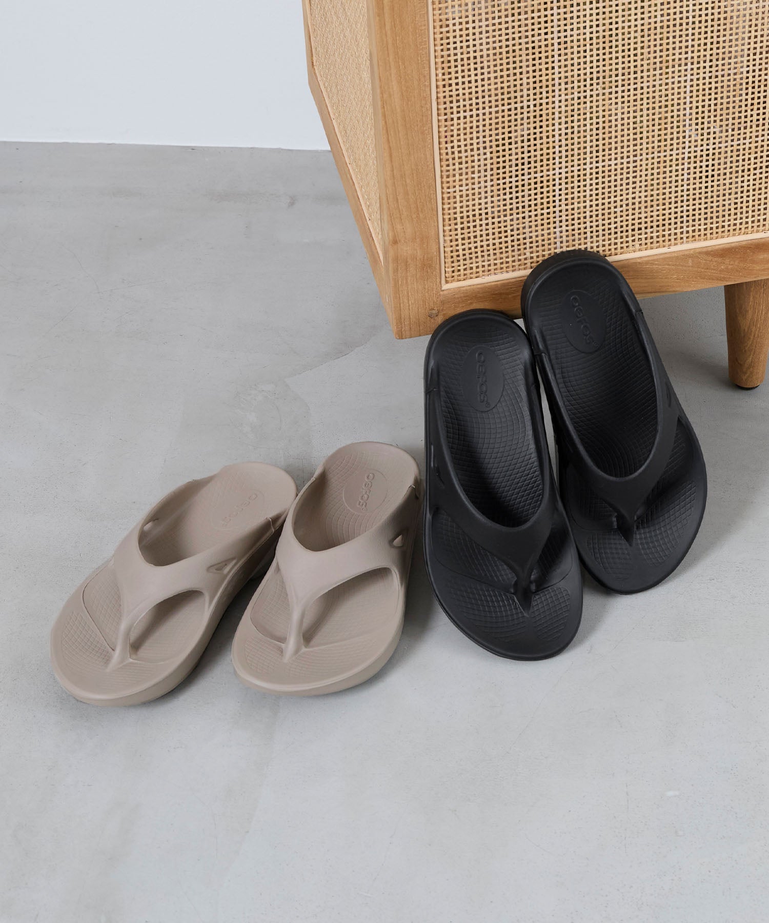 WEB限定】【OOFOS】Ooriginal リカバリーサンダル | MICA&DEAL ONLINE WEB限定】【OOFOS】Ooriginal リカバリーサンダル | MICA&DEAL ONLINE