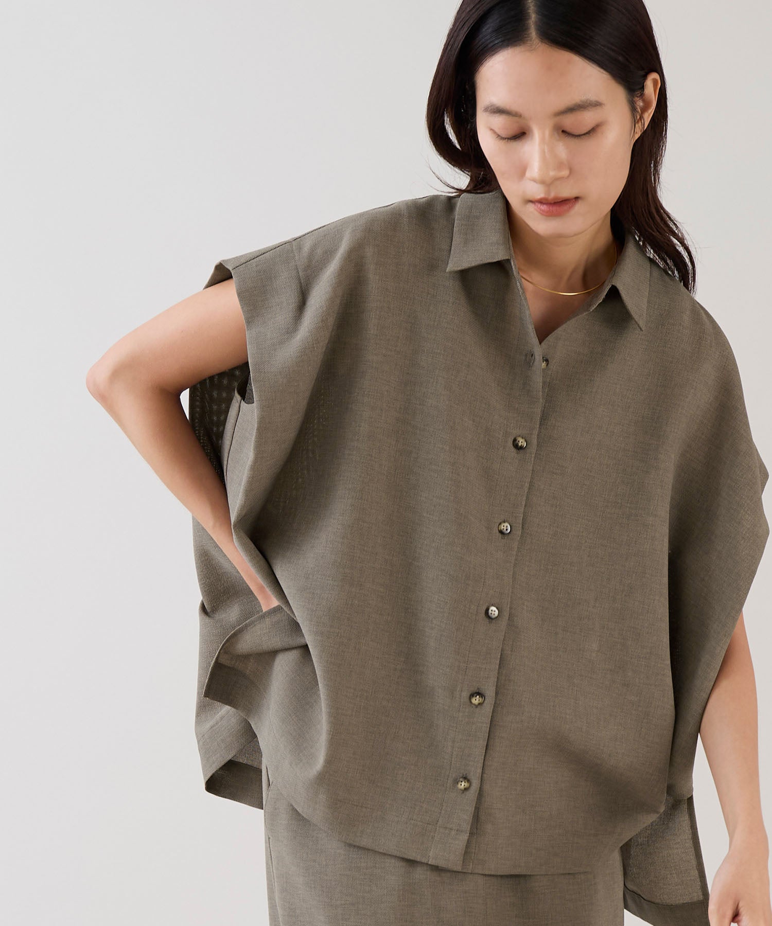 marmors】shoulder tuck flare shirt | MICA&DEAL ONLINE STORE
