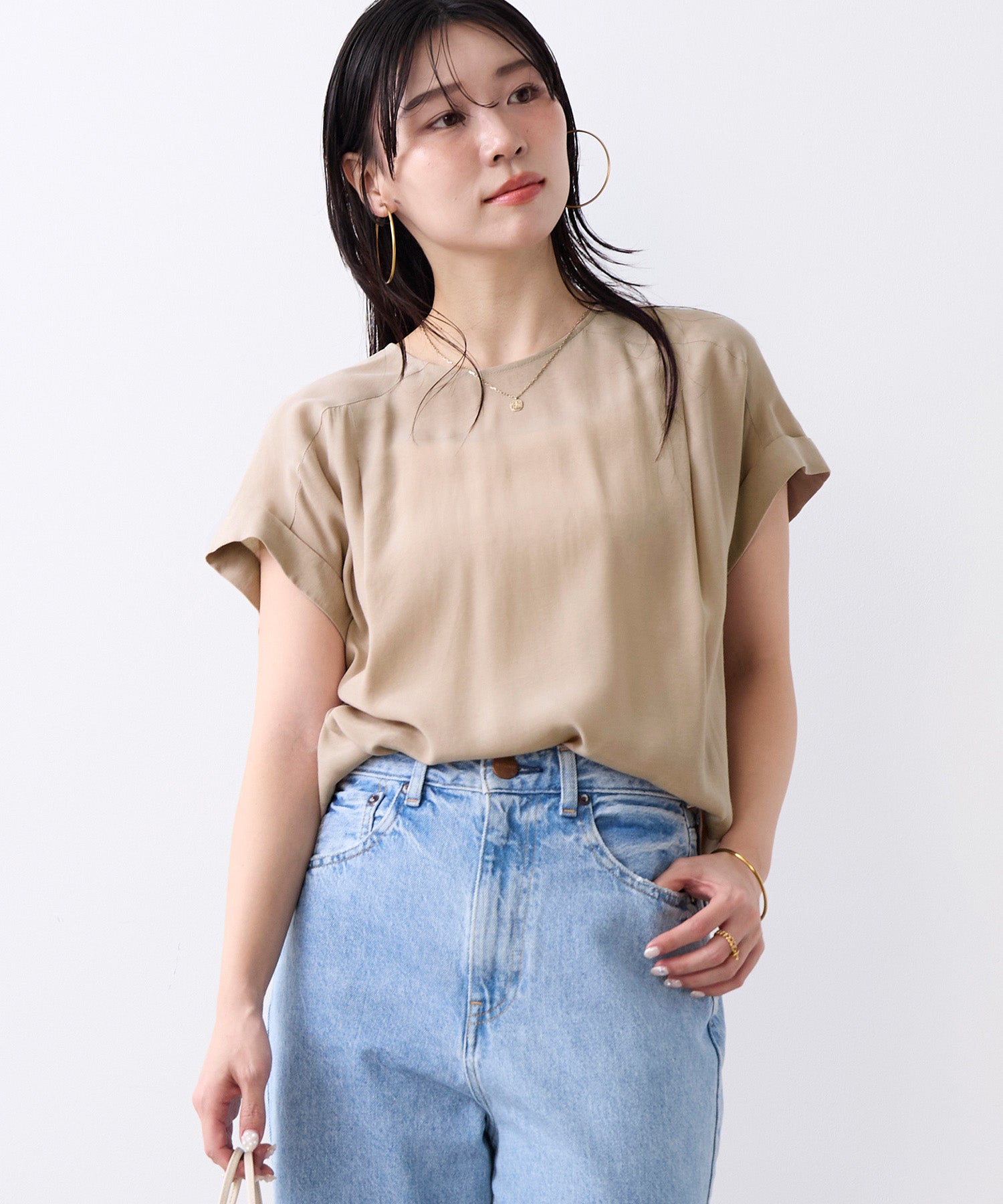 とろみハーフスリーブブラウス | MICA&DEAL ONLINE STORE