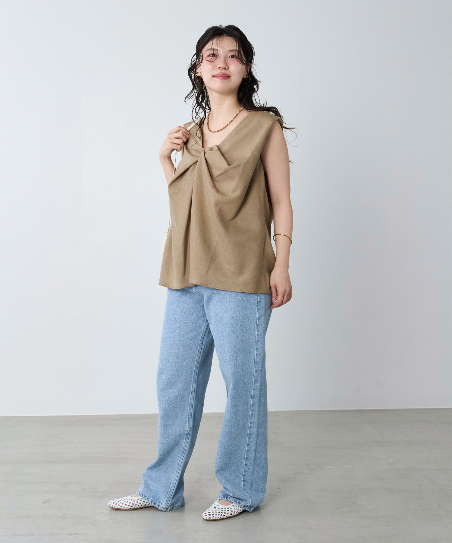 20%off]接触冷感-2WAYツイストノースリーブブラウス | MICA&DEAL