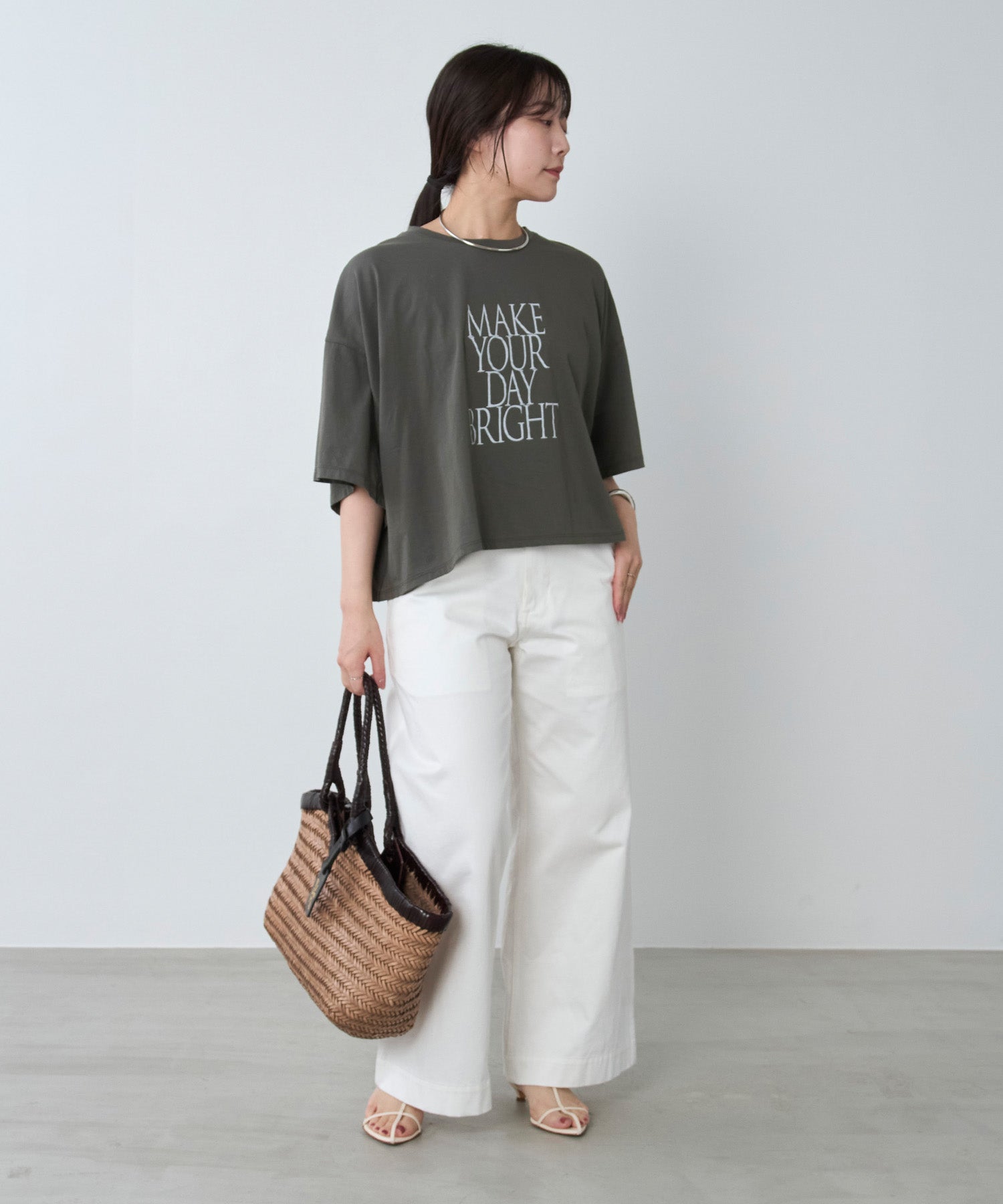 ロゴプリントクロップドT-shirt | MICA&DEAL ONLINE STORE
