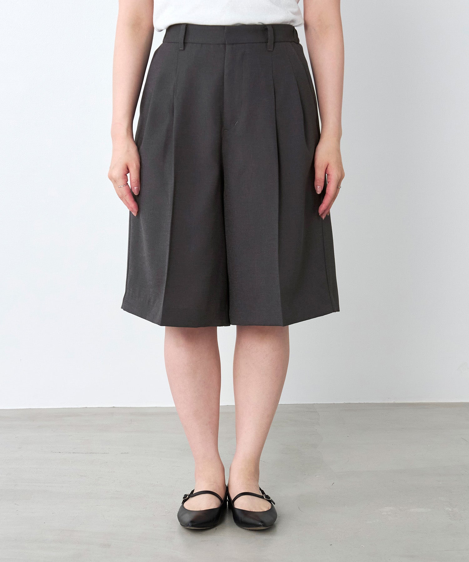 2タックハーフパンツ | MICA&DEAL ONLINE STORE