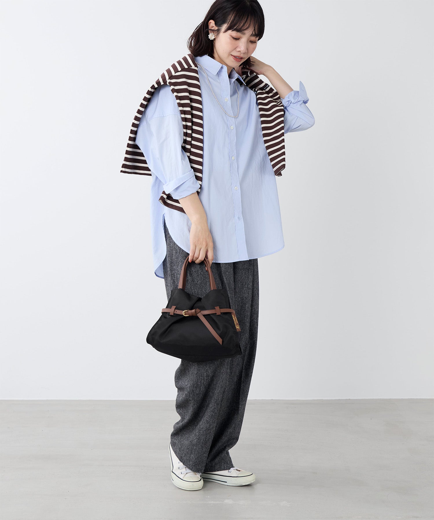 VIOLAd'ORO】ナイロンベルトハンドバッグ S-BIANCA TOTE BAG