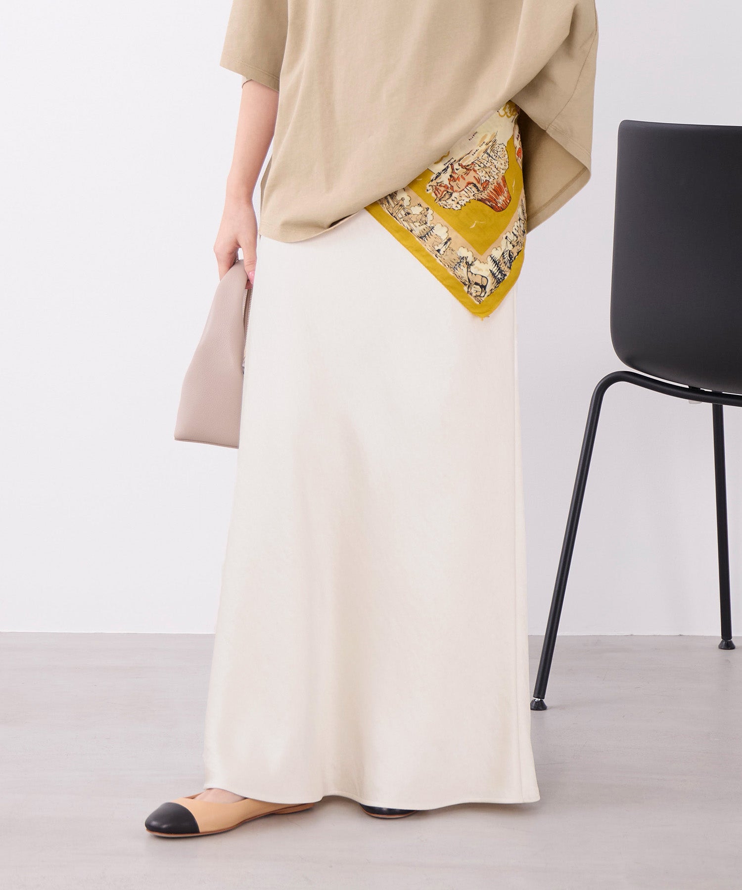 防シワ-ミドルフレアバイアススカート | MICA&DEAL ONLINE STORE