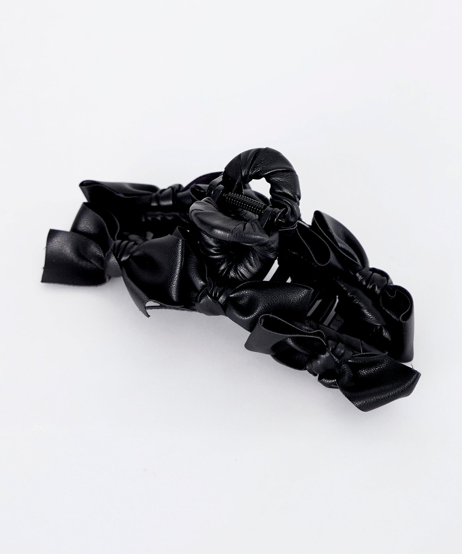 TRESSE】レザーリボンヘアクリップ-Leather ruban clip | MICA&DEAL