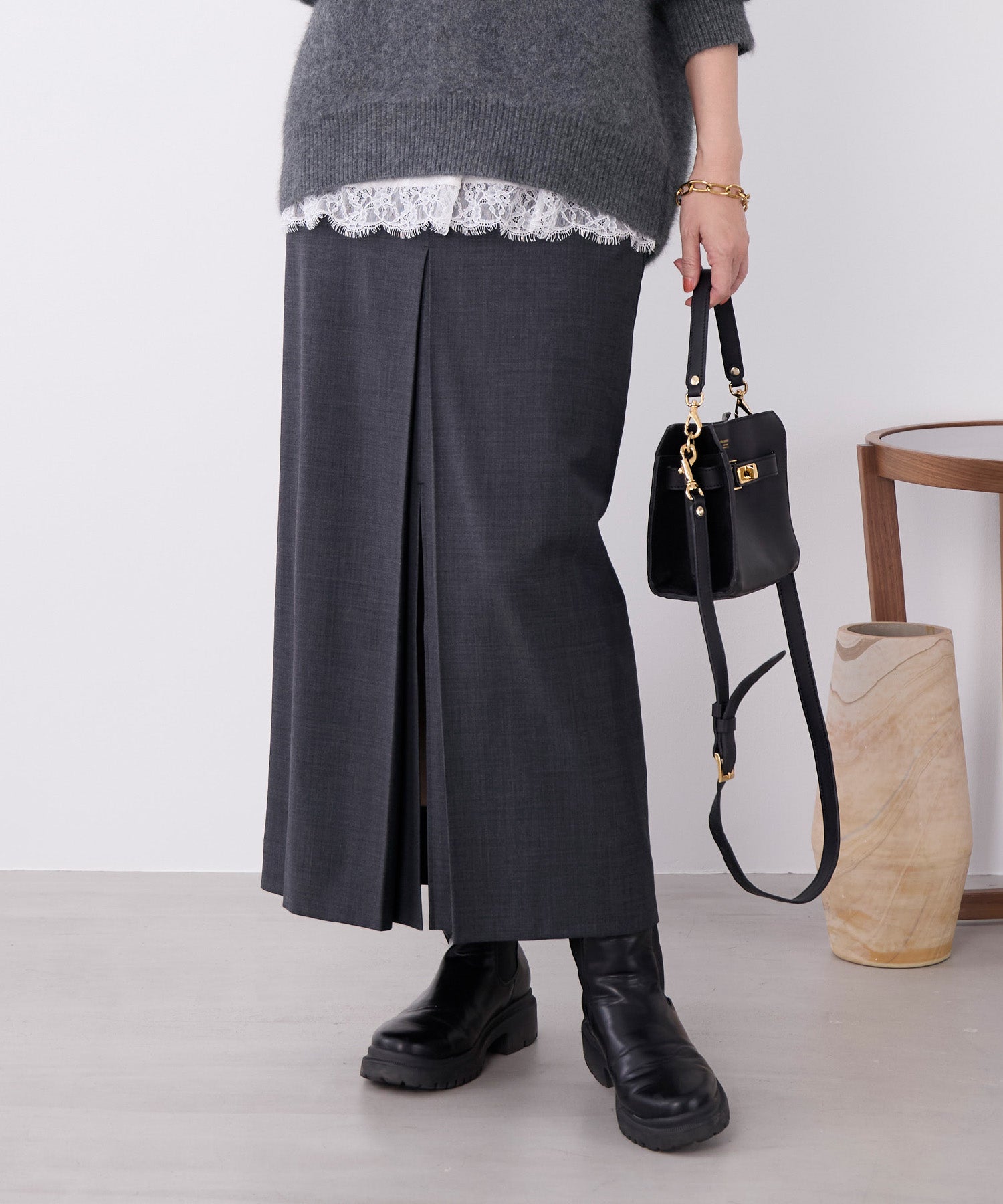 多機能素材-インバーテッドプリーツスカート | MICA&DEAL ONLINE STORE