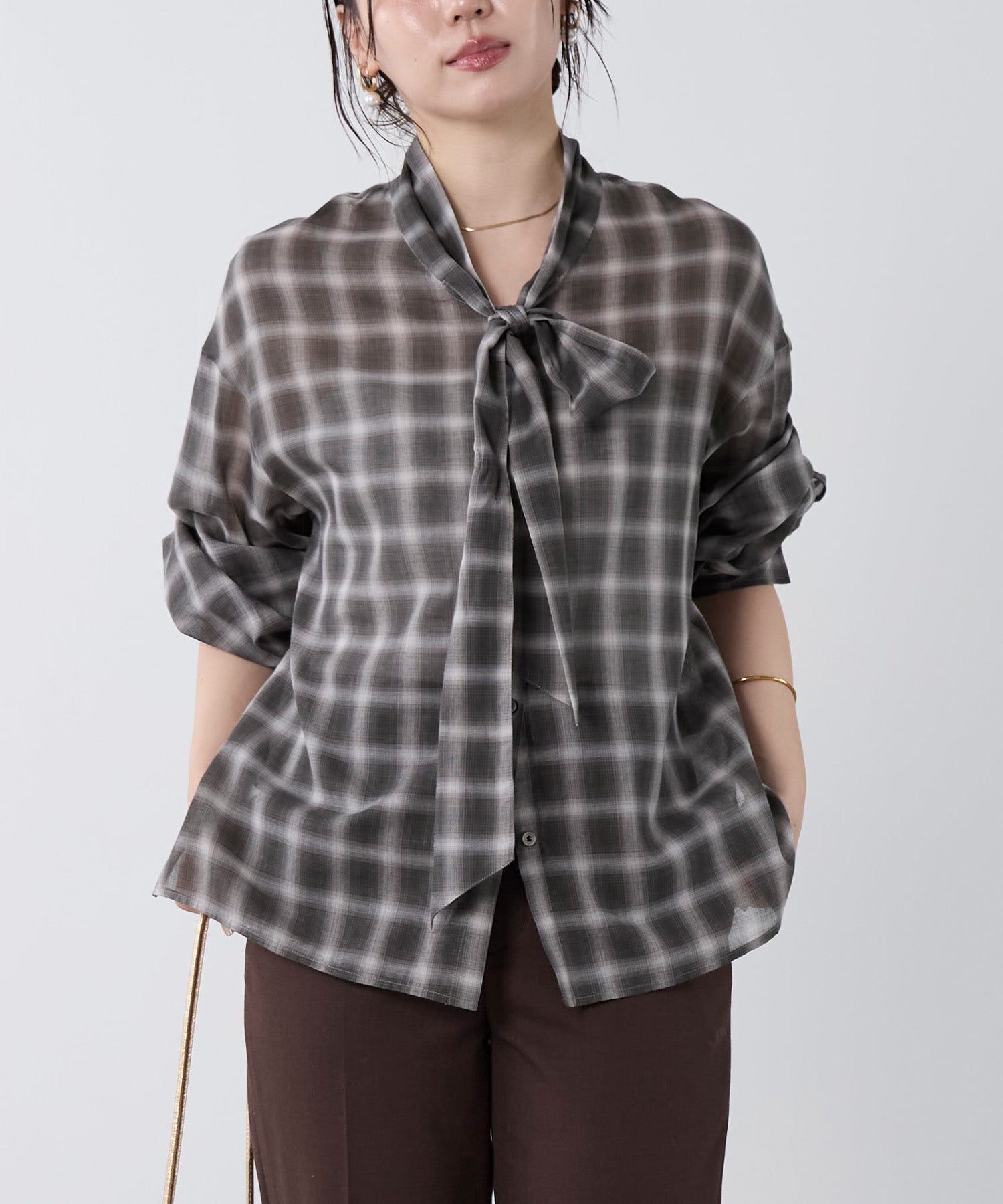 SHIRT・BLOUSE | シャツ・ブラウス