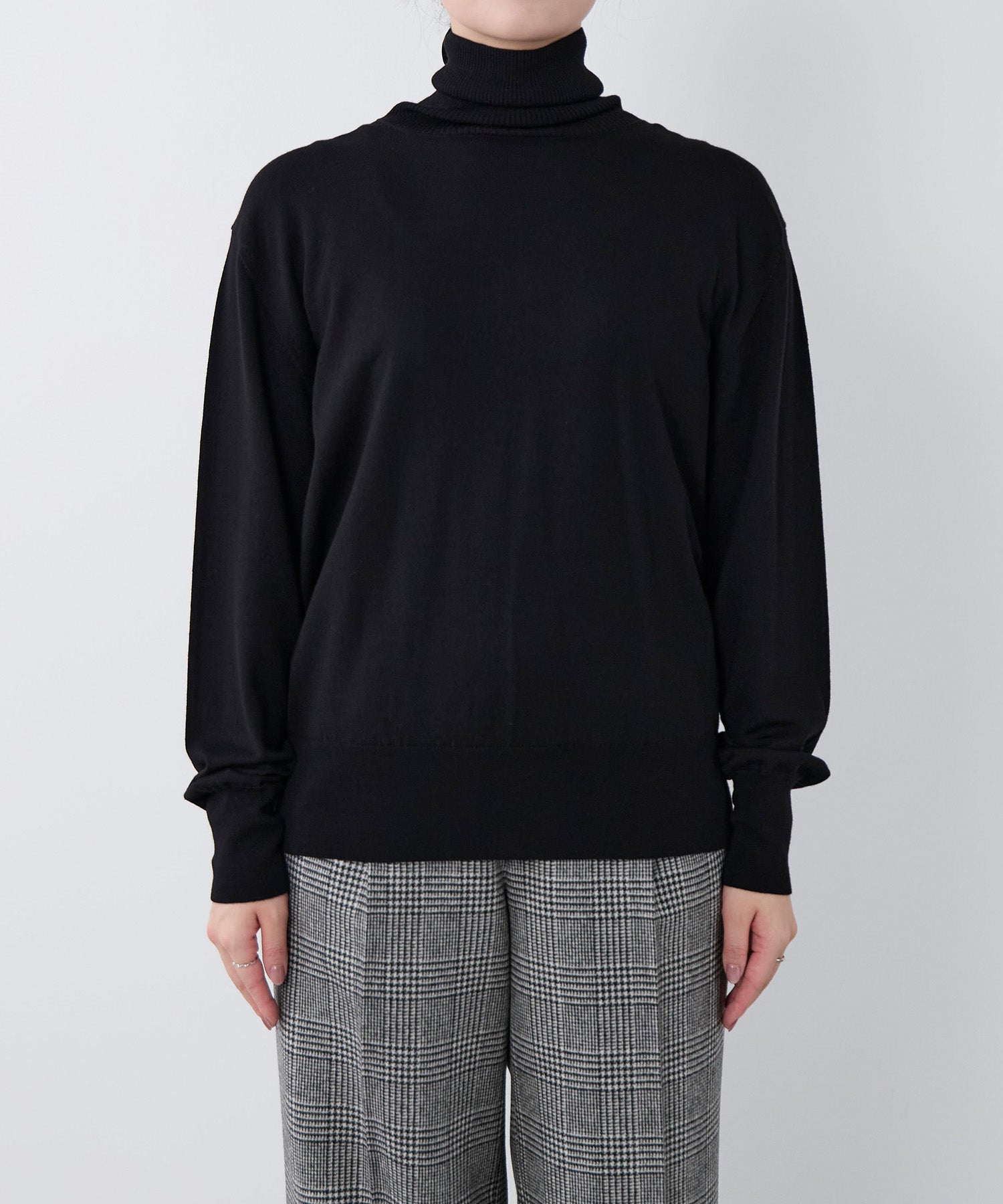 16ゲージタートルネックニット | MICA&DEAL ONLINE STORE